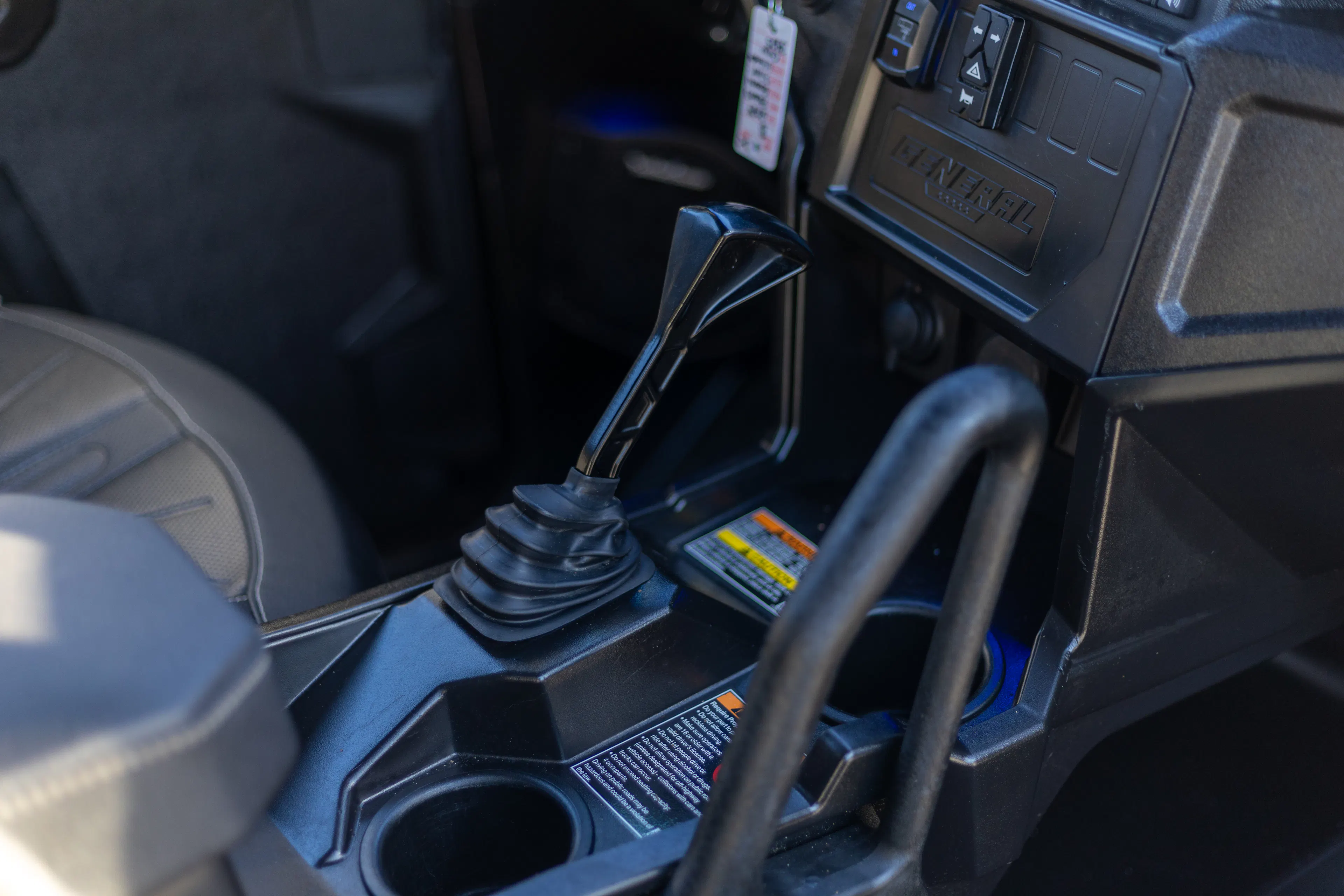 2024 Polaris General XP4 1000 Ultimate shifter