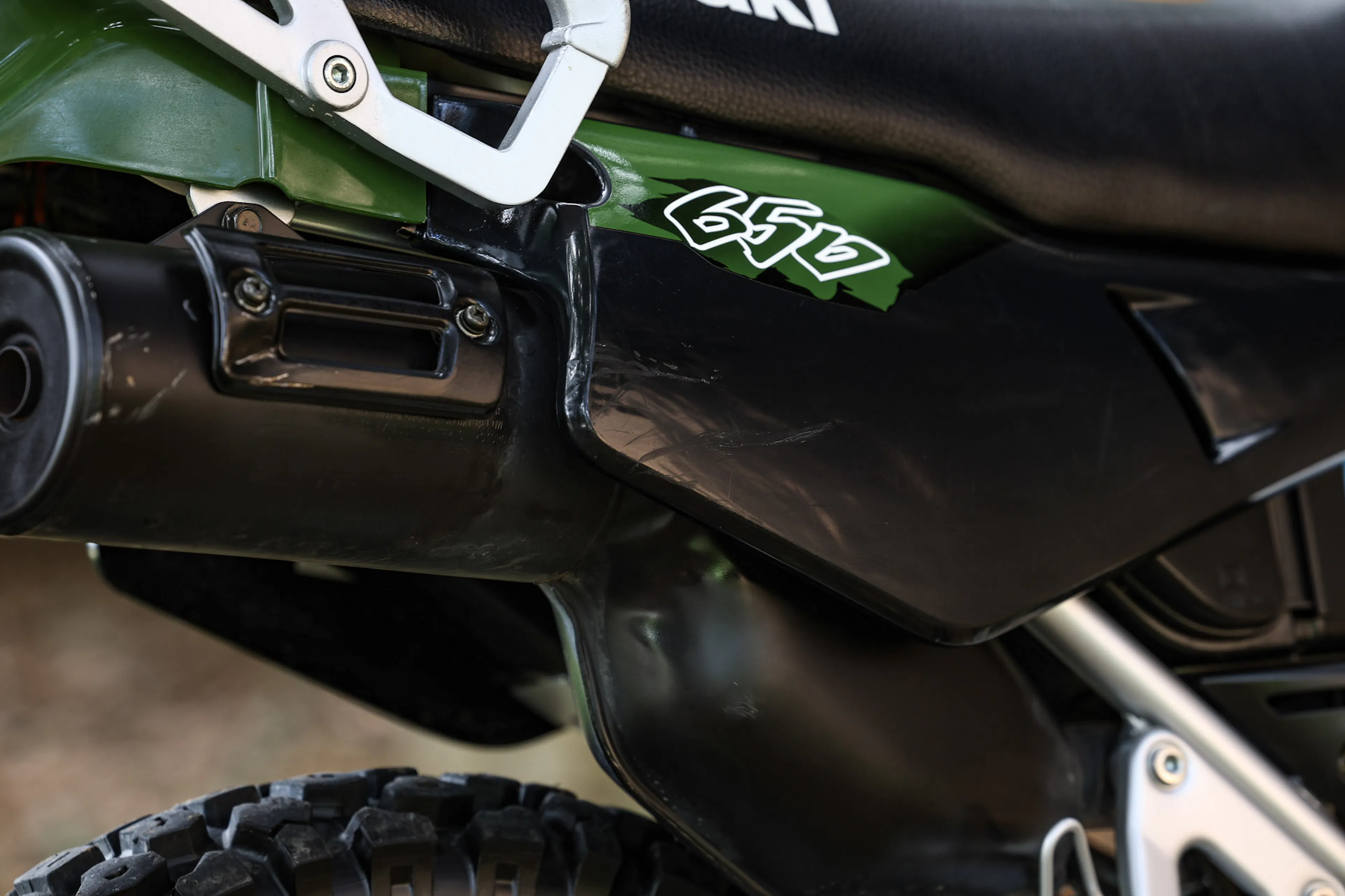 2003 Kawasaki KLR 650 muffler close
