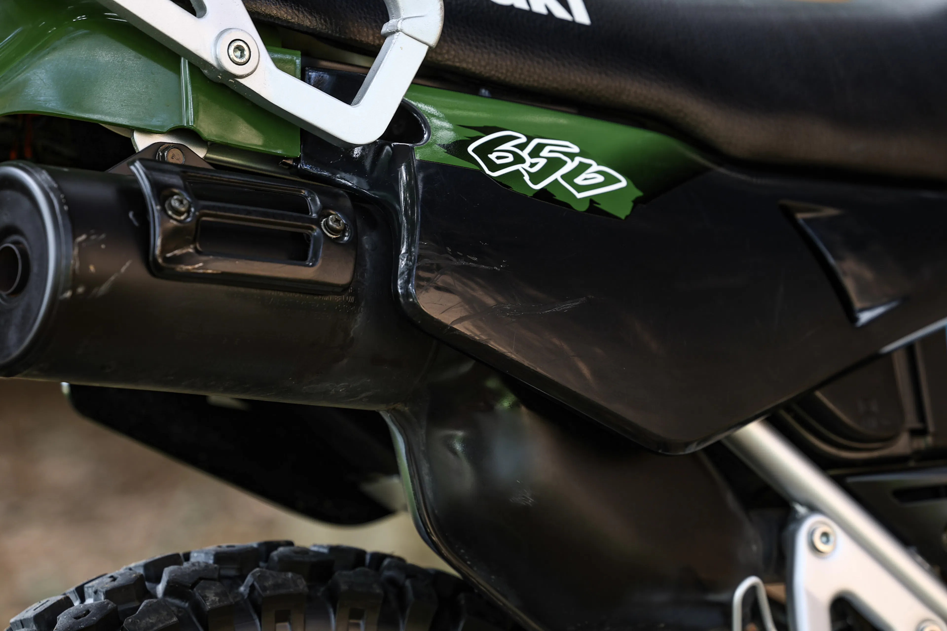 2003 Kawasaki KLR 650 muffler close