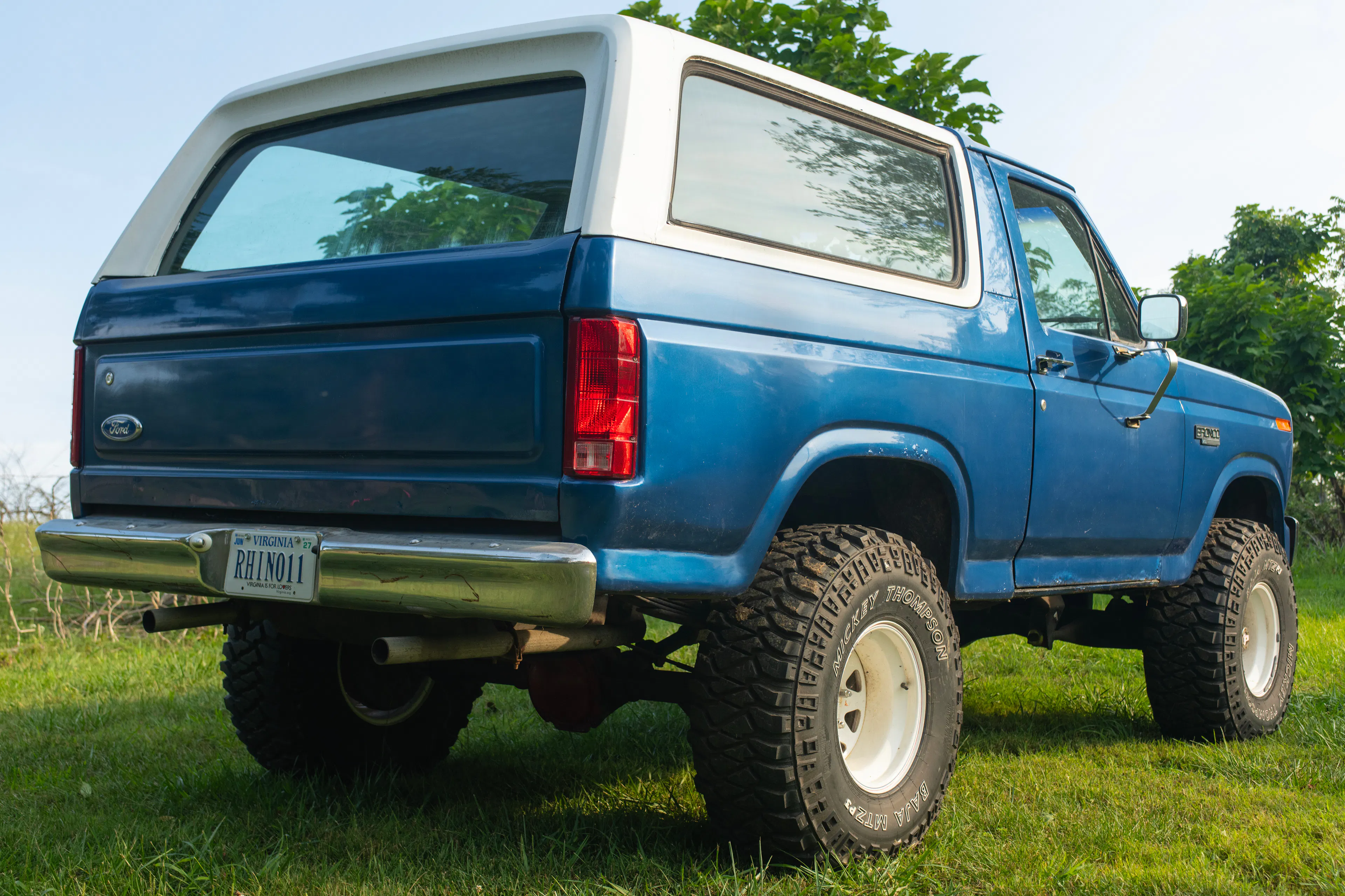 1985 Ford Bronco passenger rear 3/4