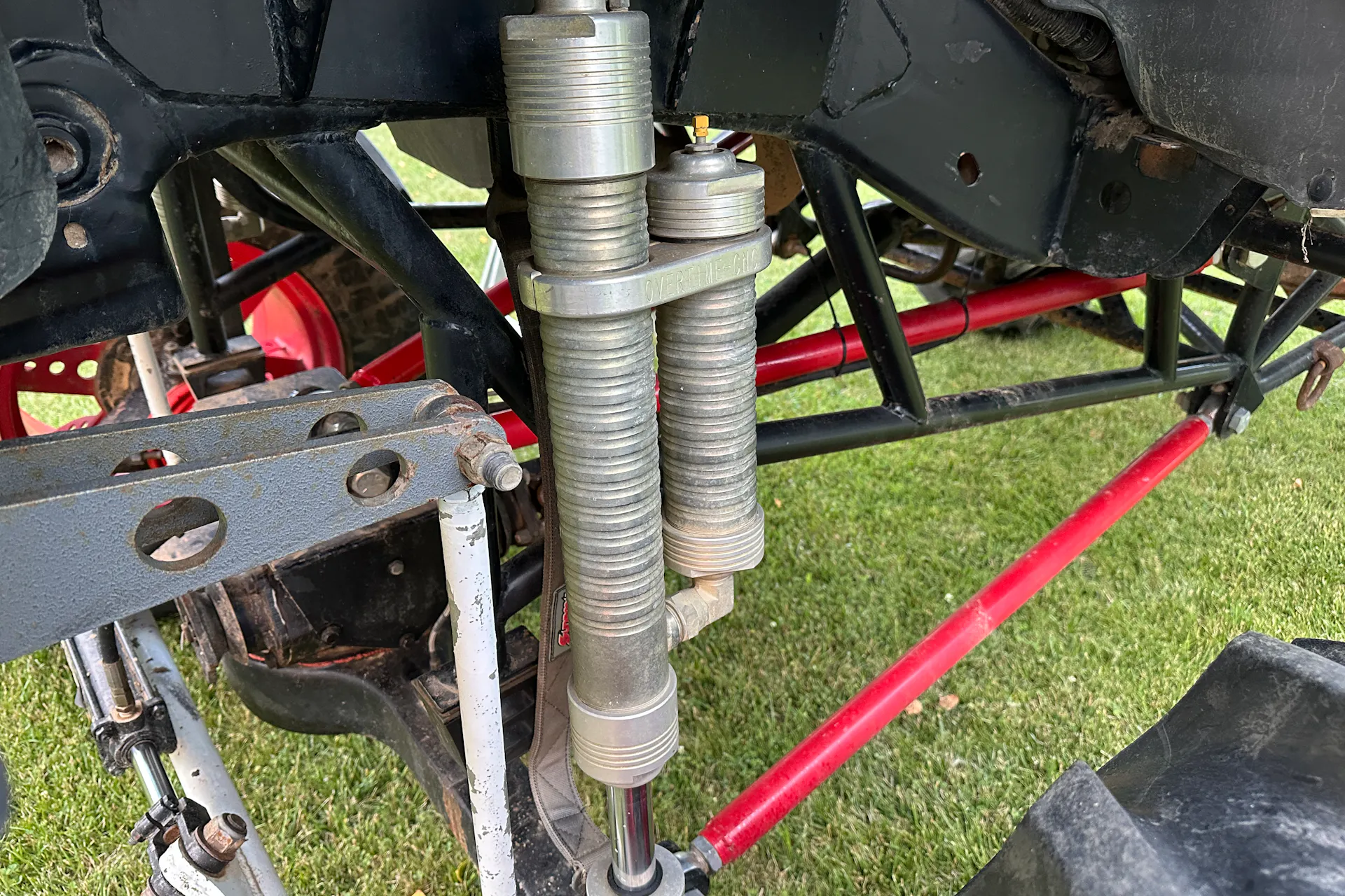 2004 GMC Sierra SXS Blog driver front shock