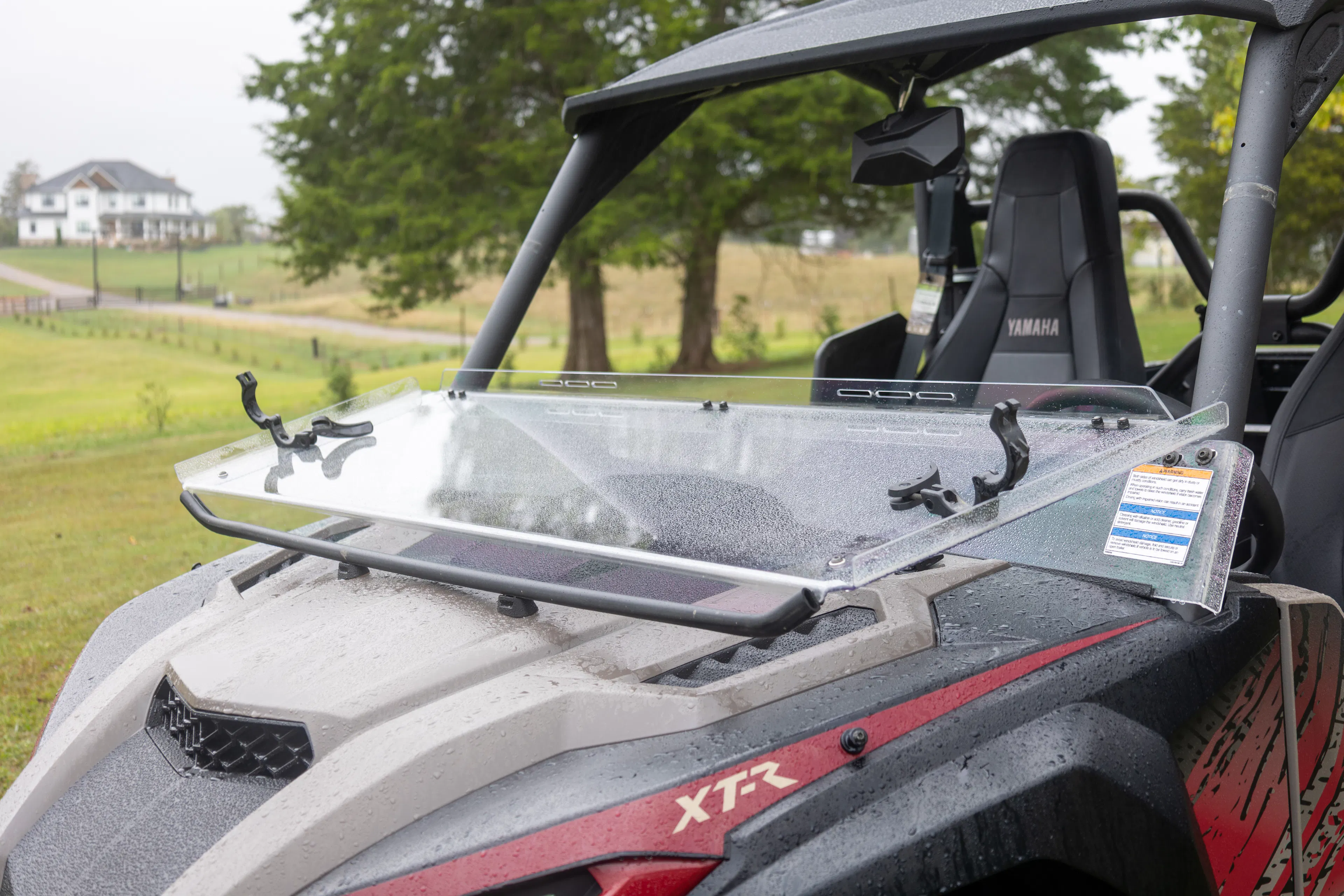 2024 Yamaha RMAX2 1000 XT-R windshield down