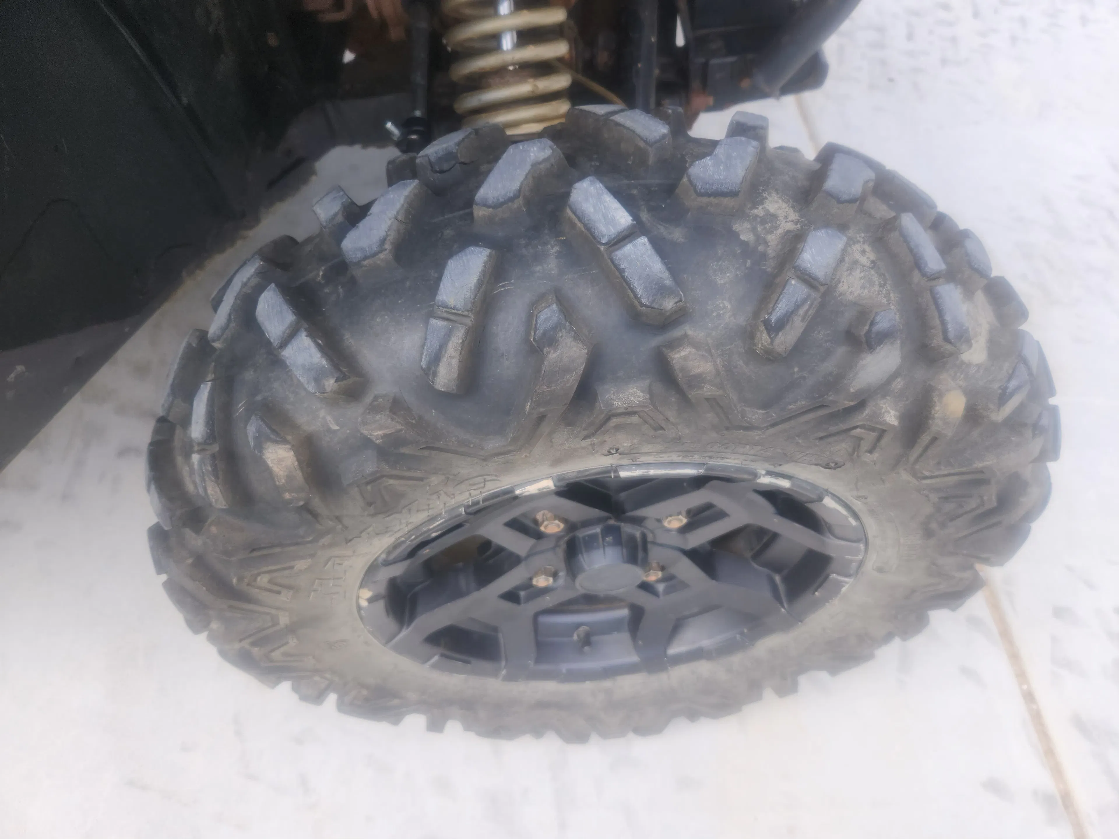 2021 Kawasaki Teryx4 passenger front tire