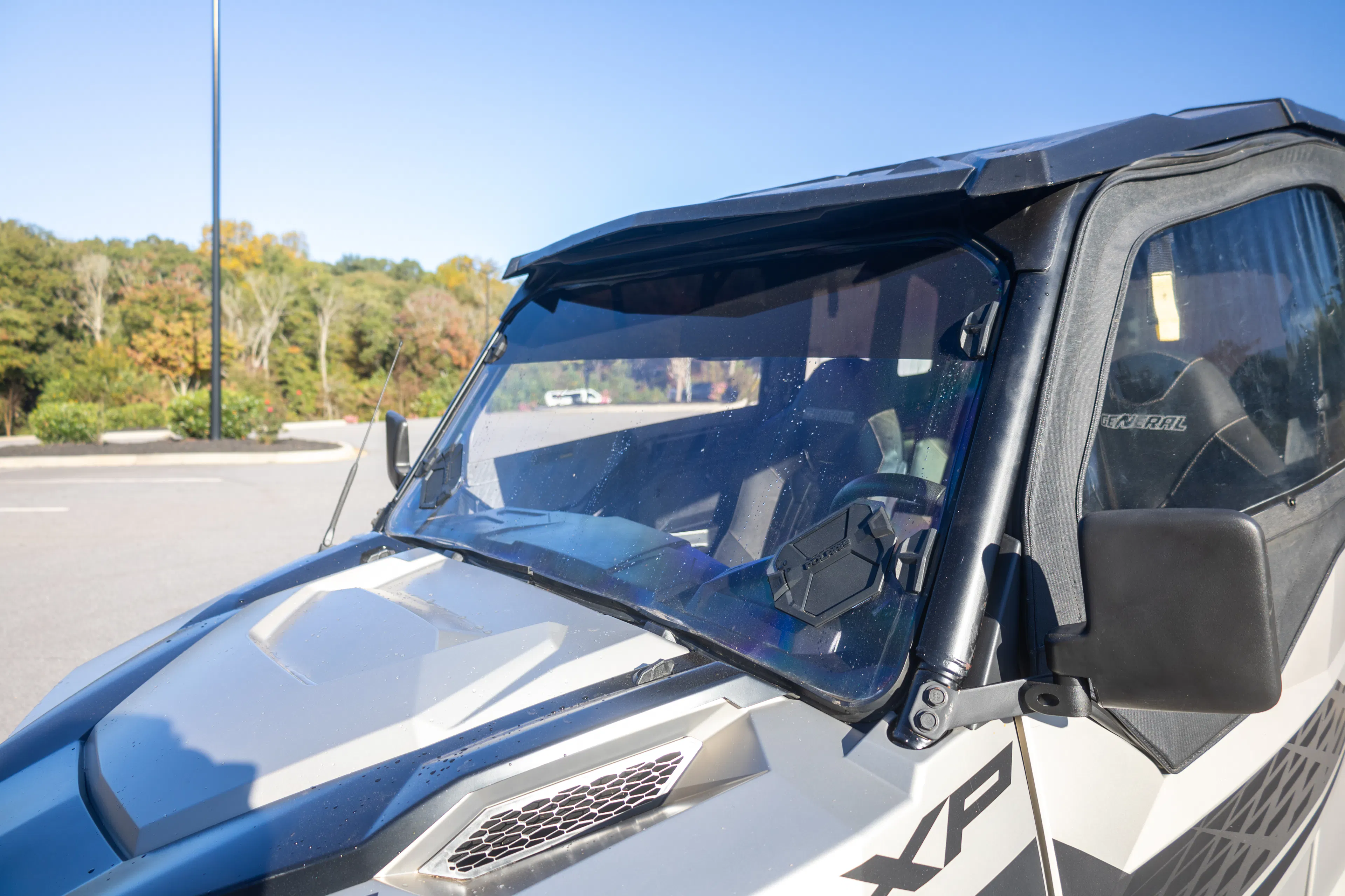 2024 Polaris General XP4 1000 Ultimate windshield