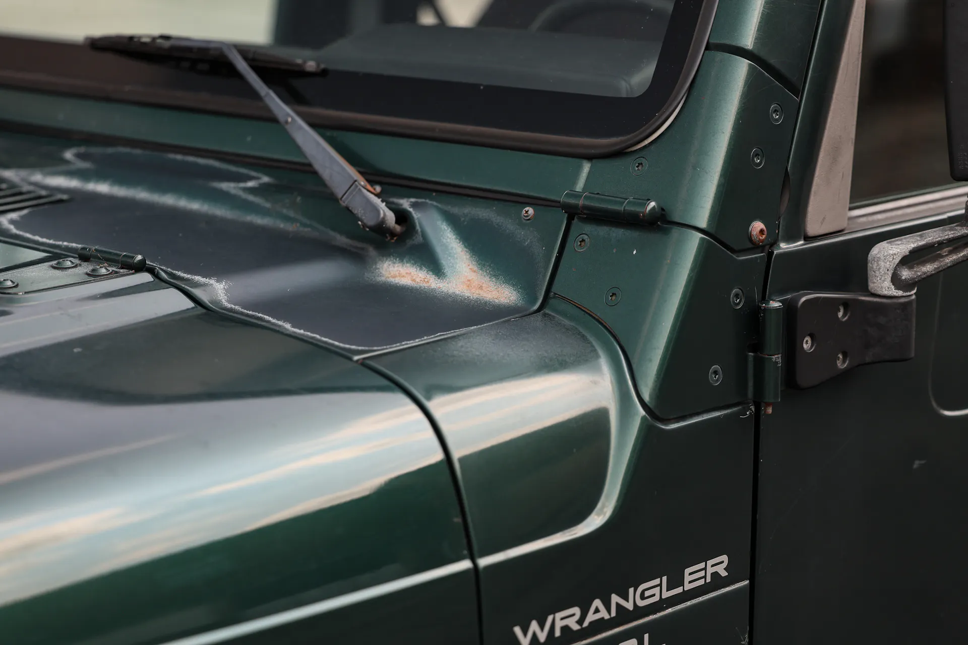 1999 Jeep Wrangler Sport cowl 
