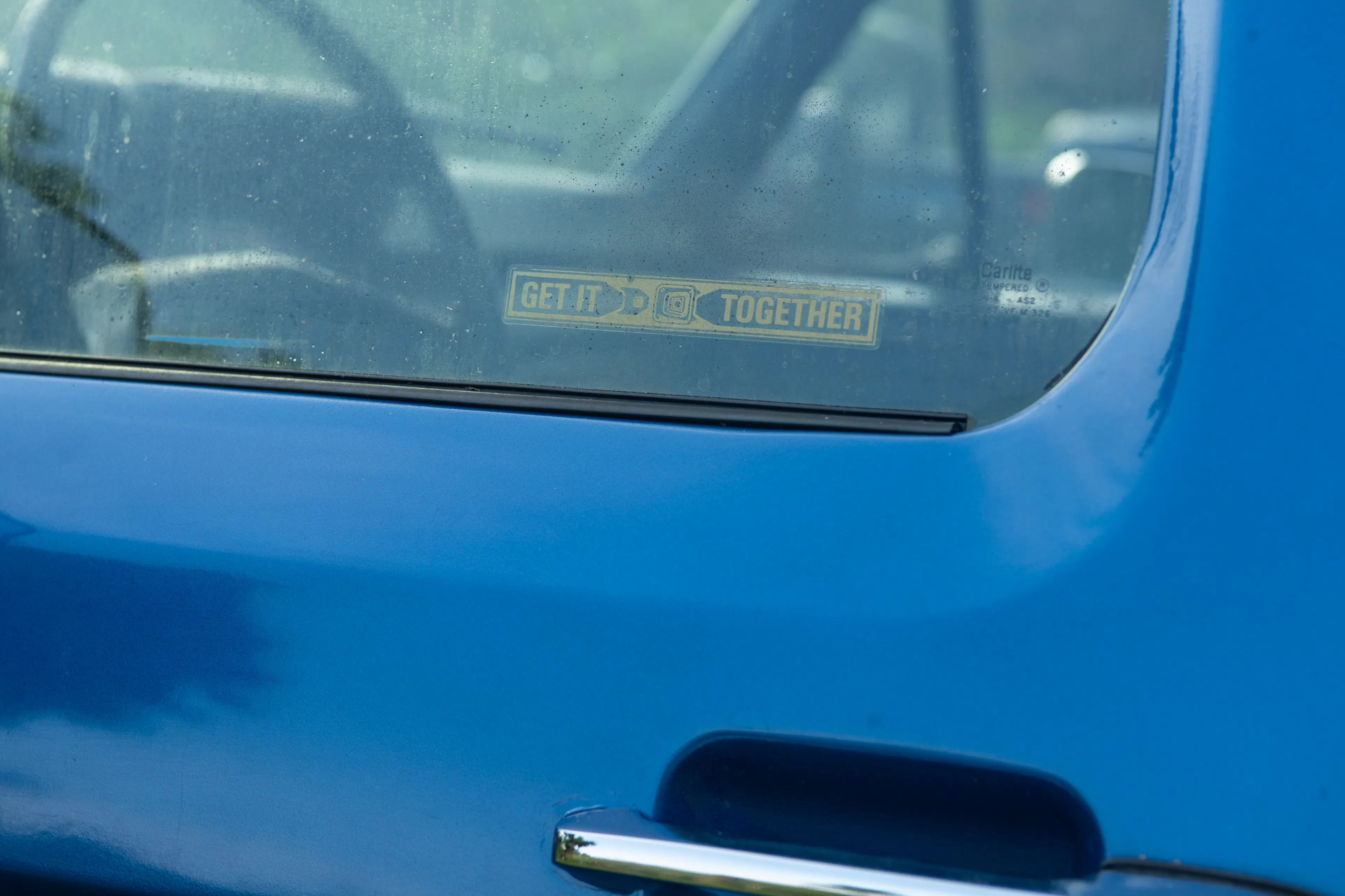 1985 Ford Bronco window detail 