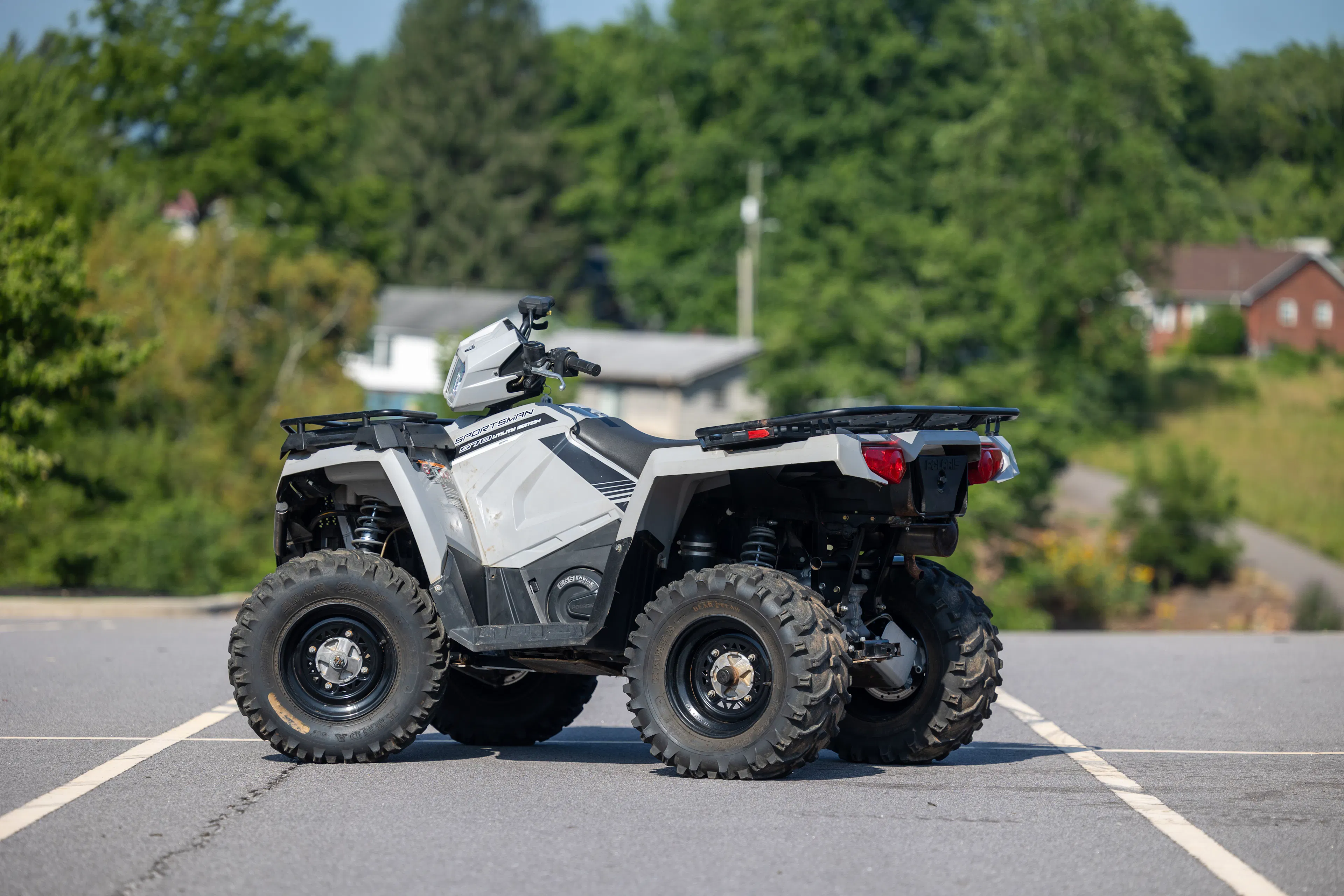 2019 Polaris Sportsman 570 left rear 3/4