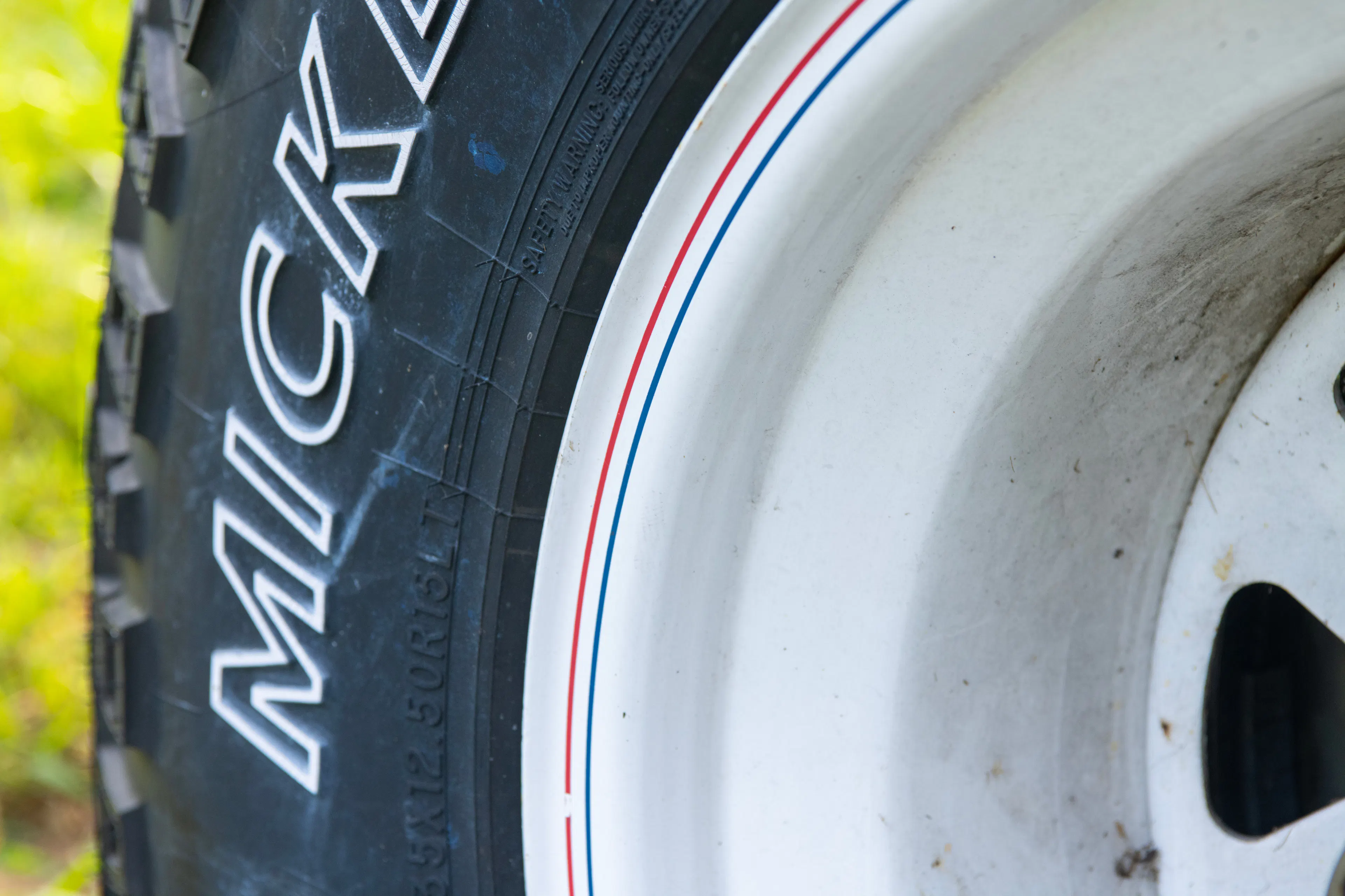 1985 Ford Bronco wheel detail