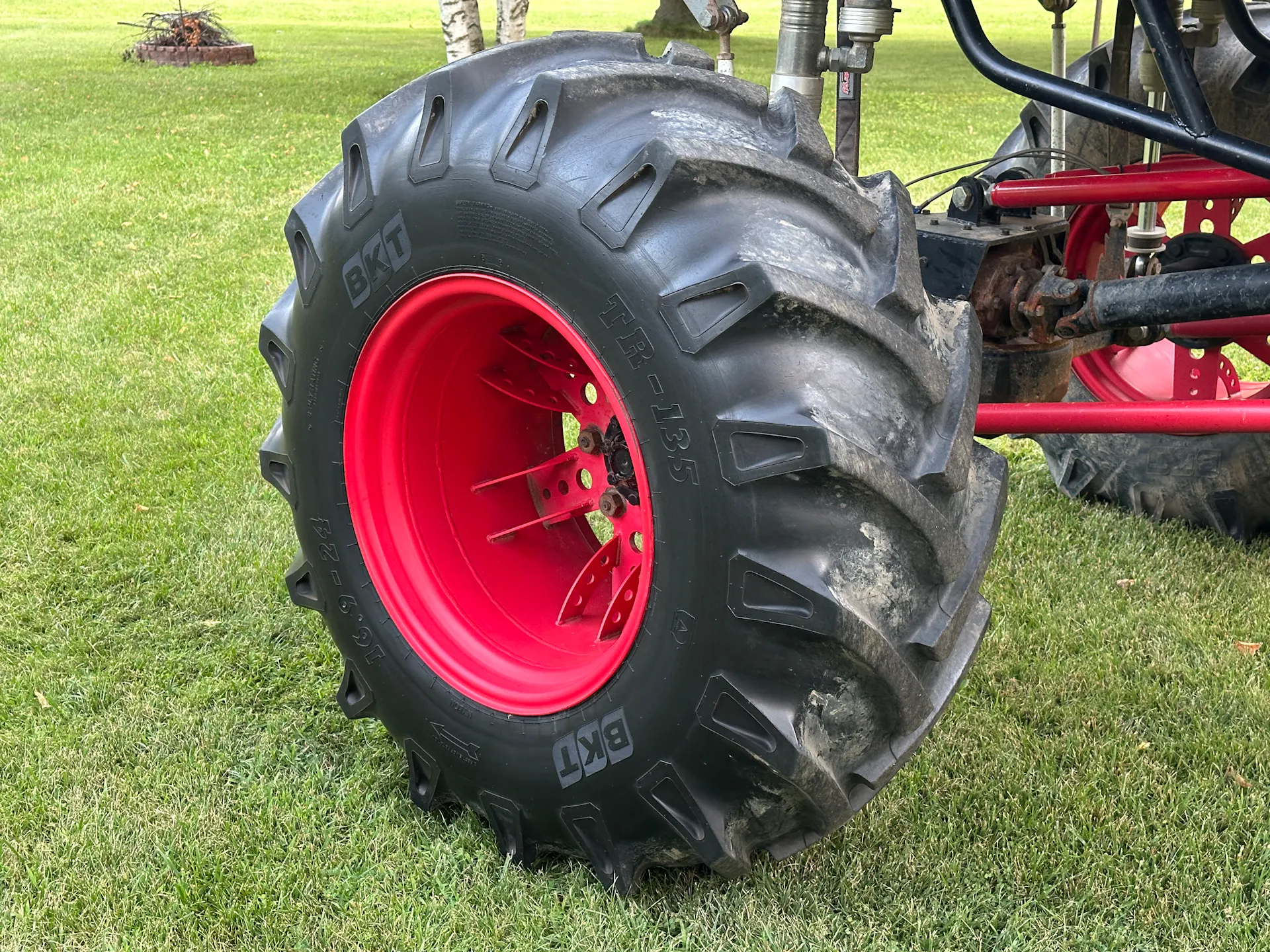 2004 GMC Sierra SXS Blog passenger rear wheel
