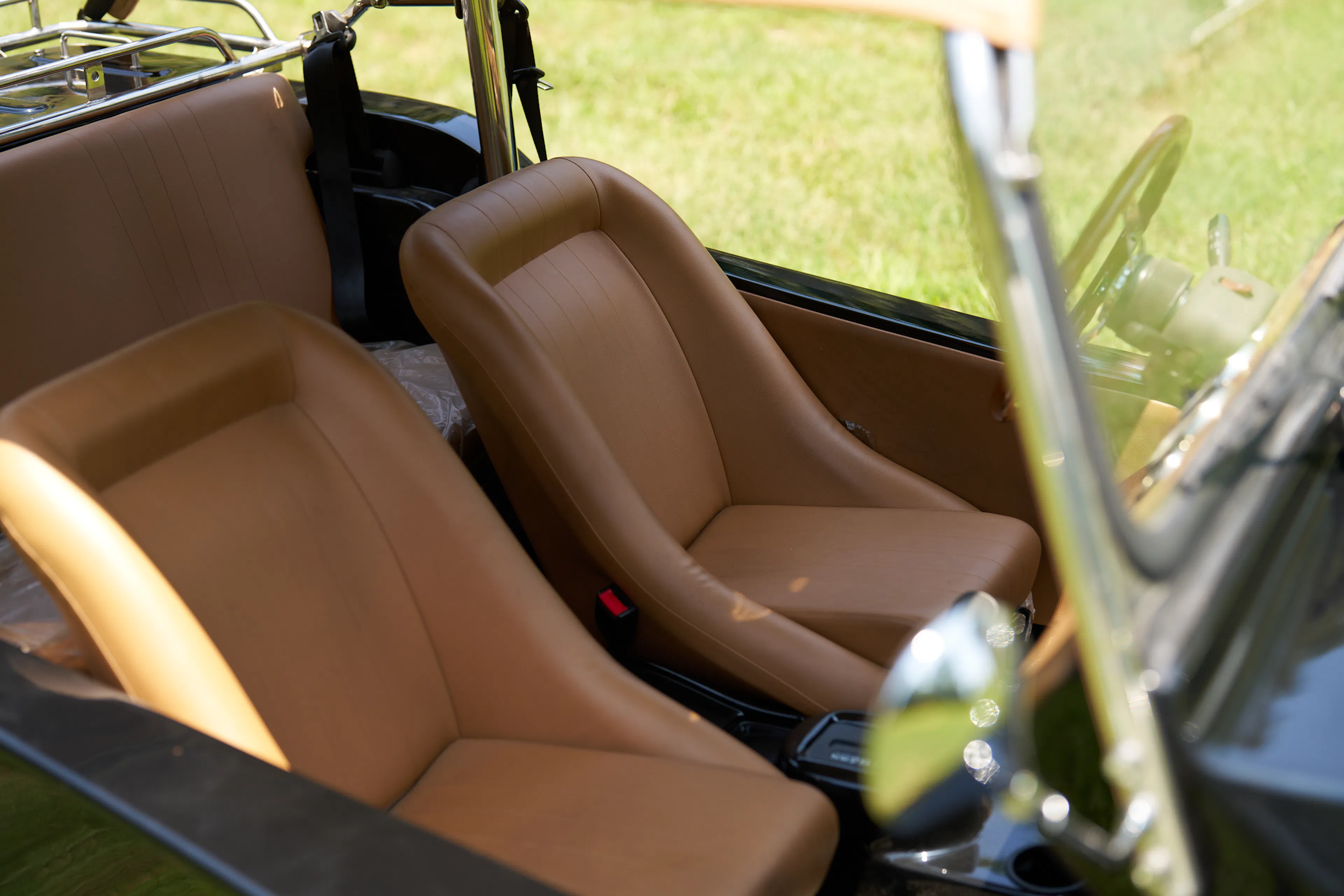 2022 Oreion Beach Buggy front seats passenger side wide