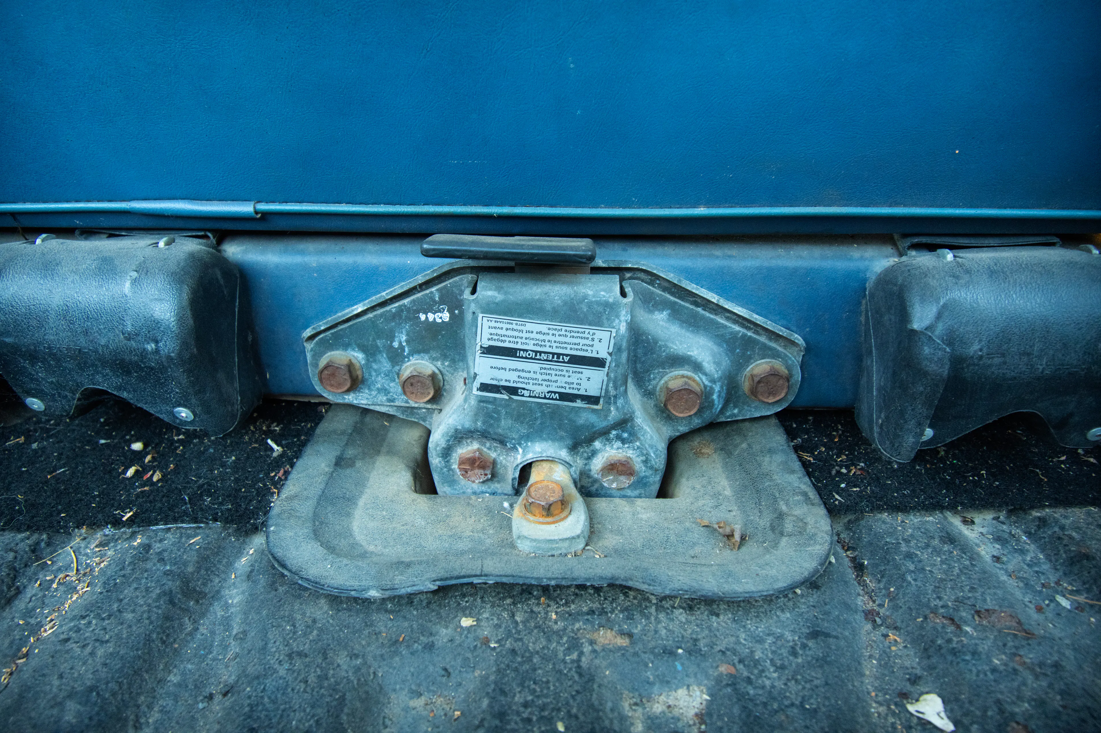 1985 Ford Bronco rear door latch 