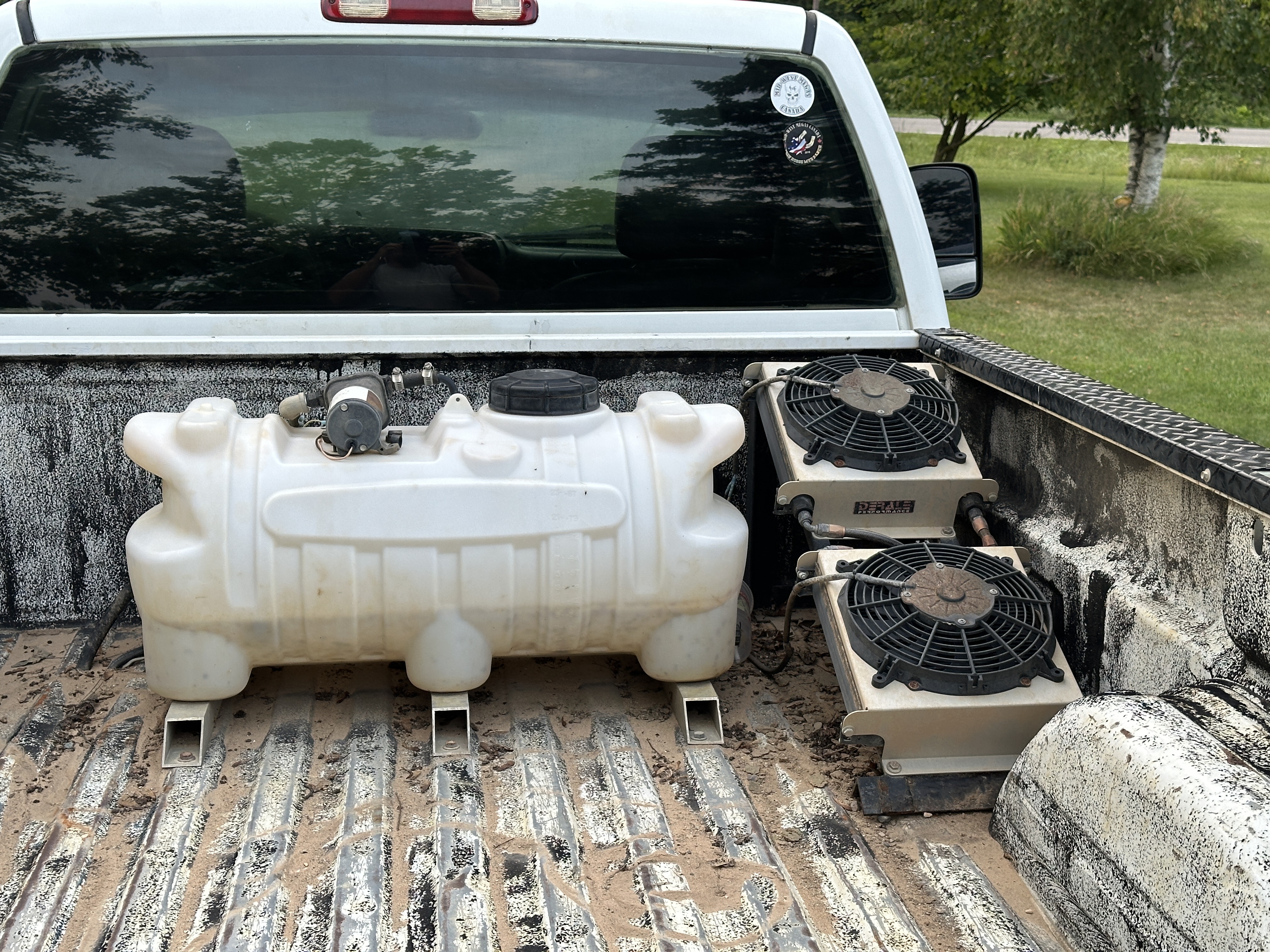 2004 GMC Sierra SXS Blog bed tank/fans
