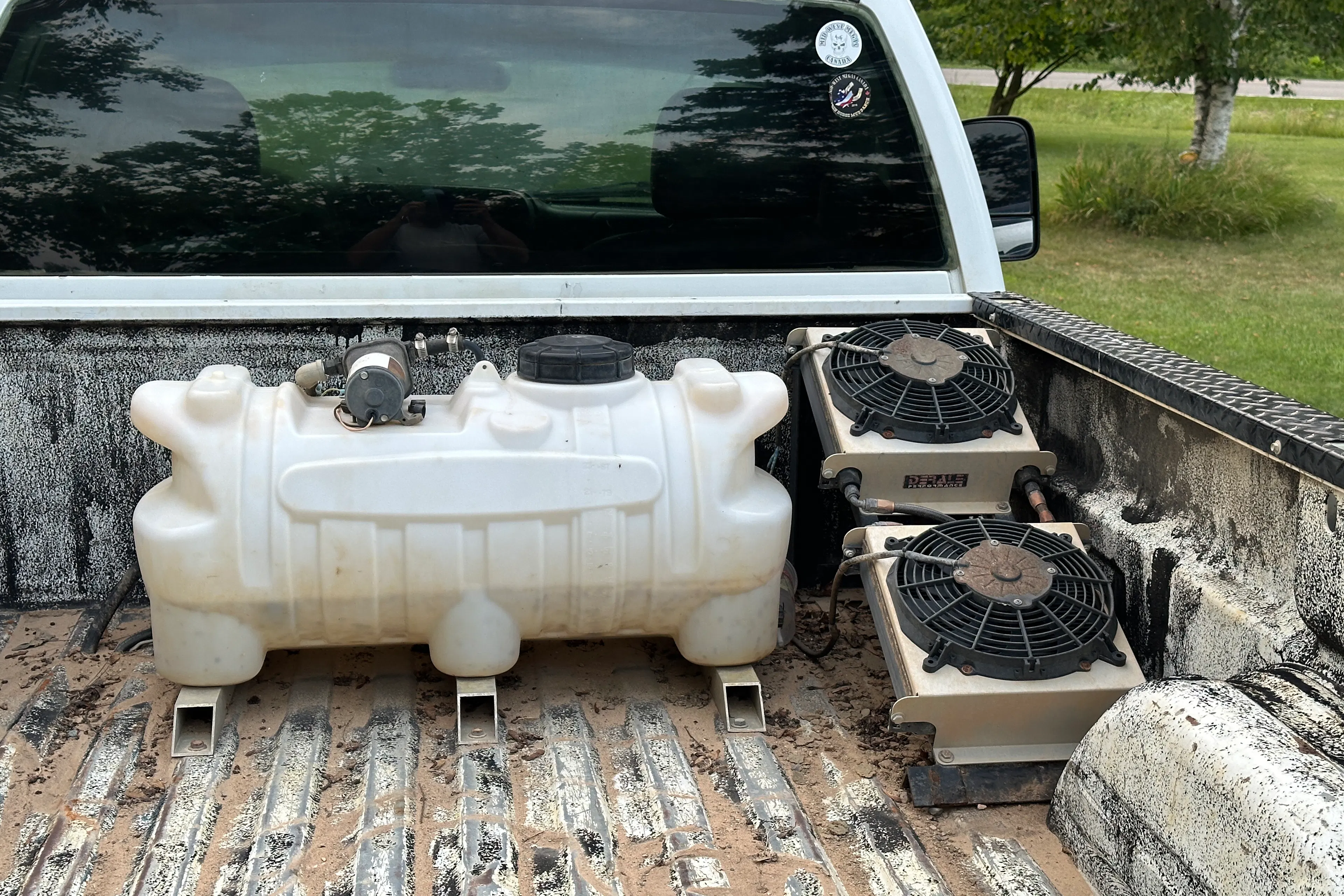2004 GMC Sierra SXS Blog bed tank/fans