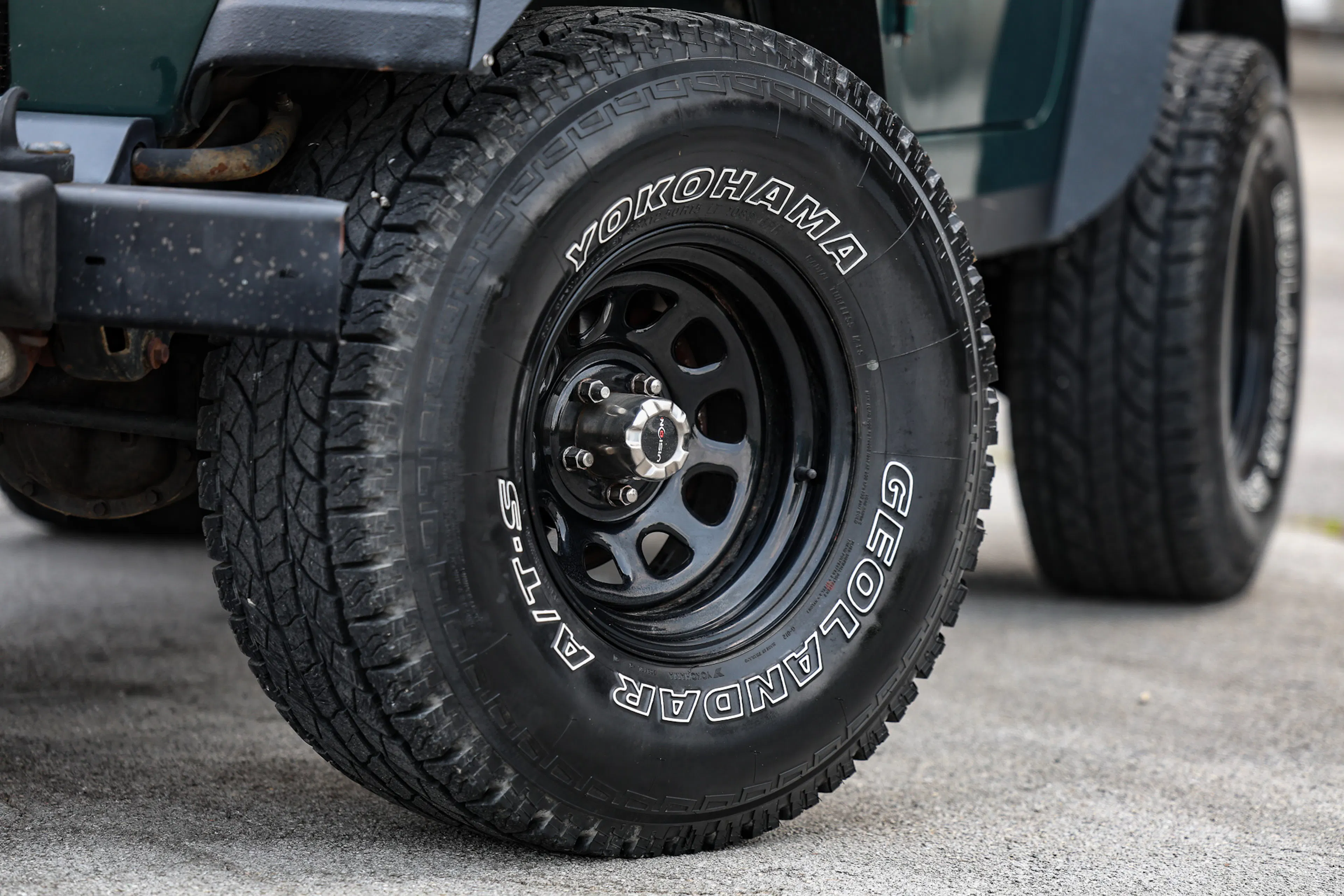 1999 Jeep Wrangler Sport driver front tire