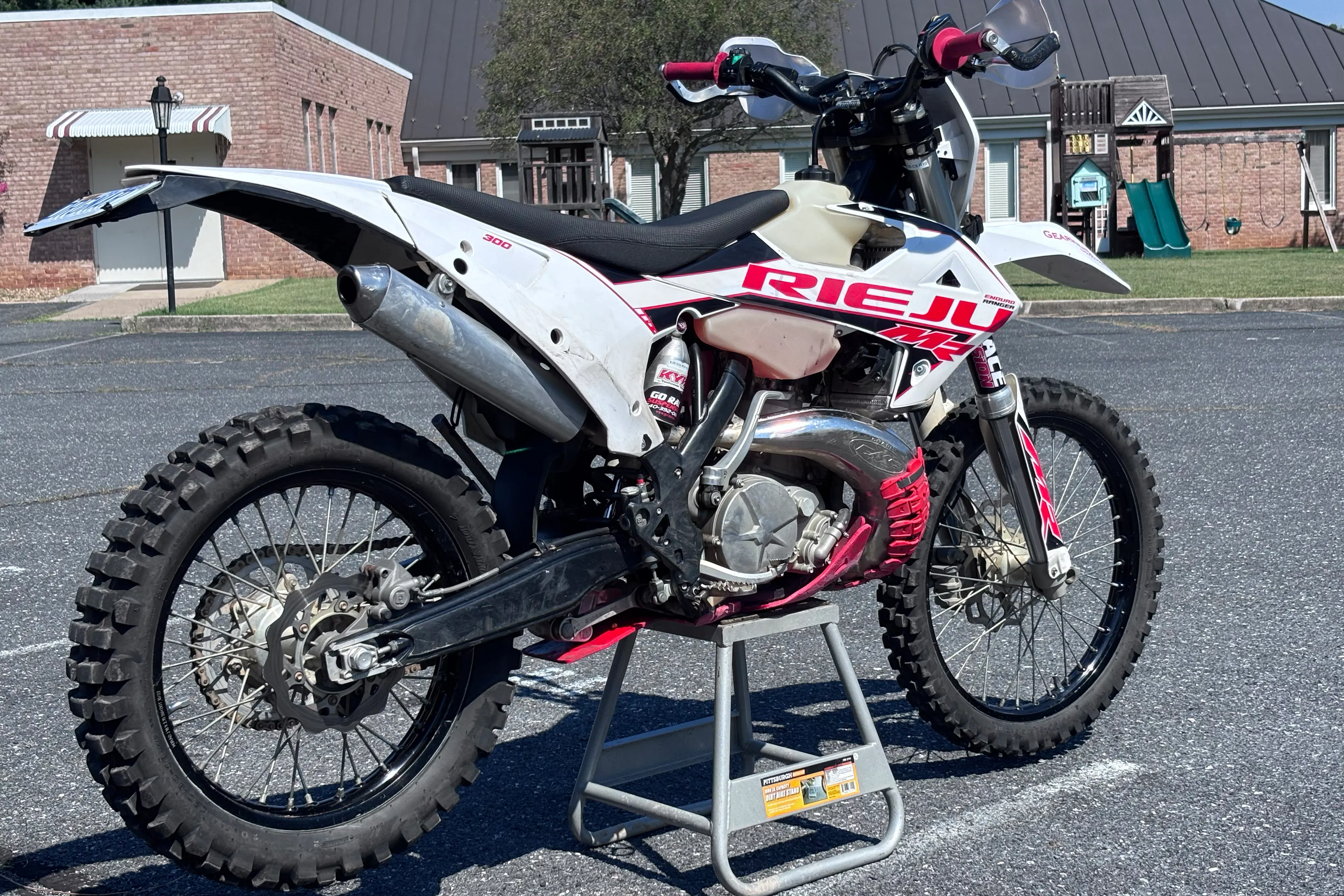 2023 Rieju MR Ranger 300 right rear 3/4 close