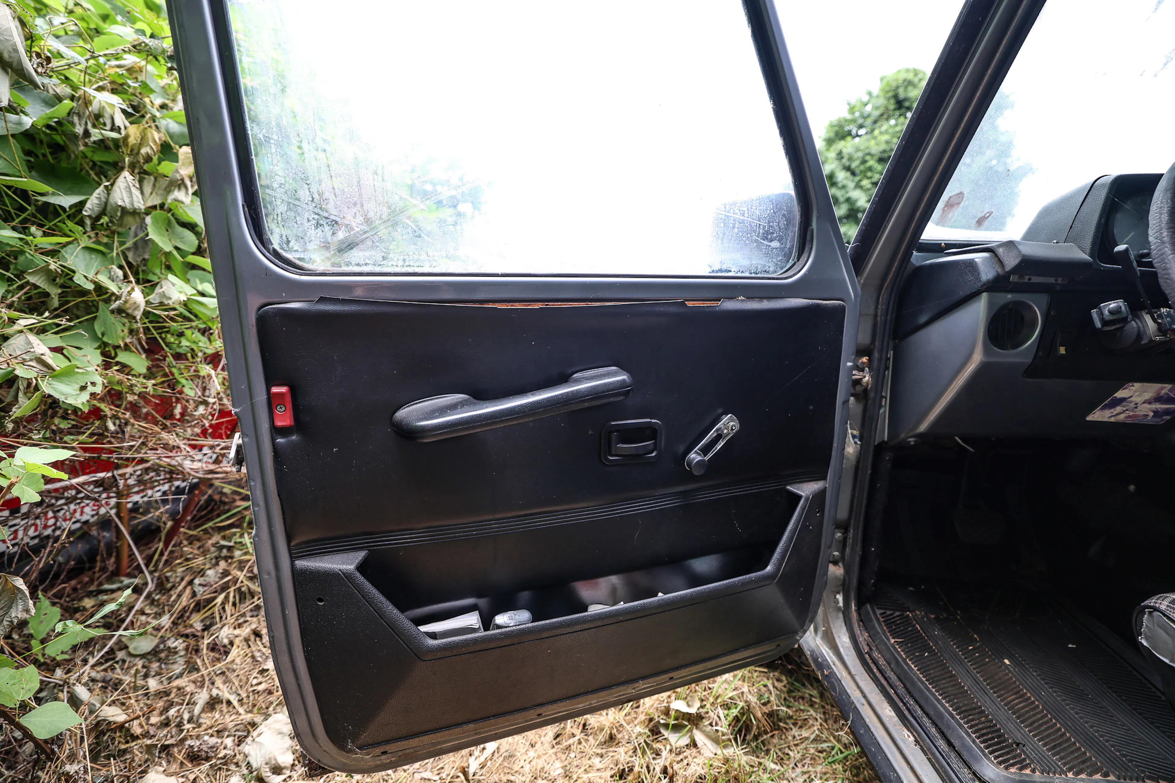1980 Steyr-Puch G300 driver door panel