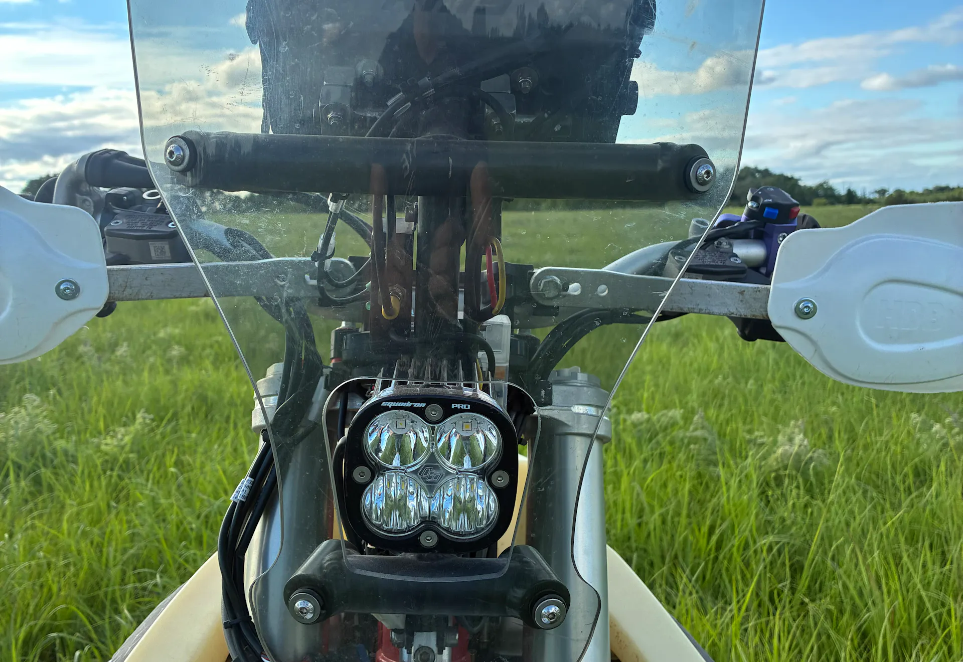 2024 GasGas ES500F headlight