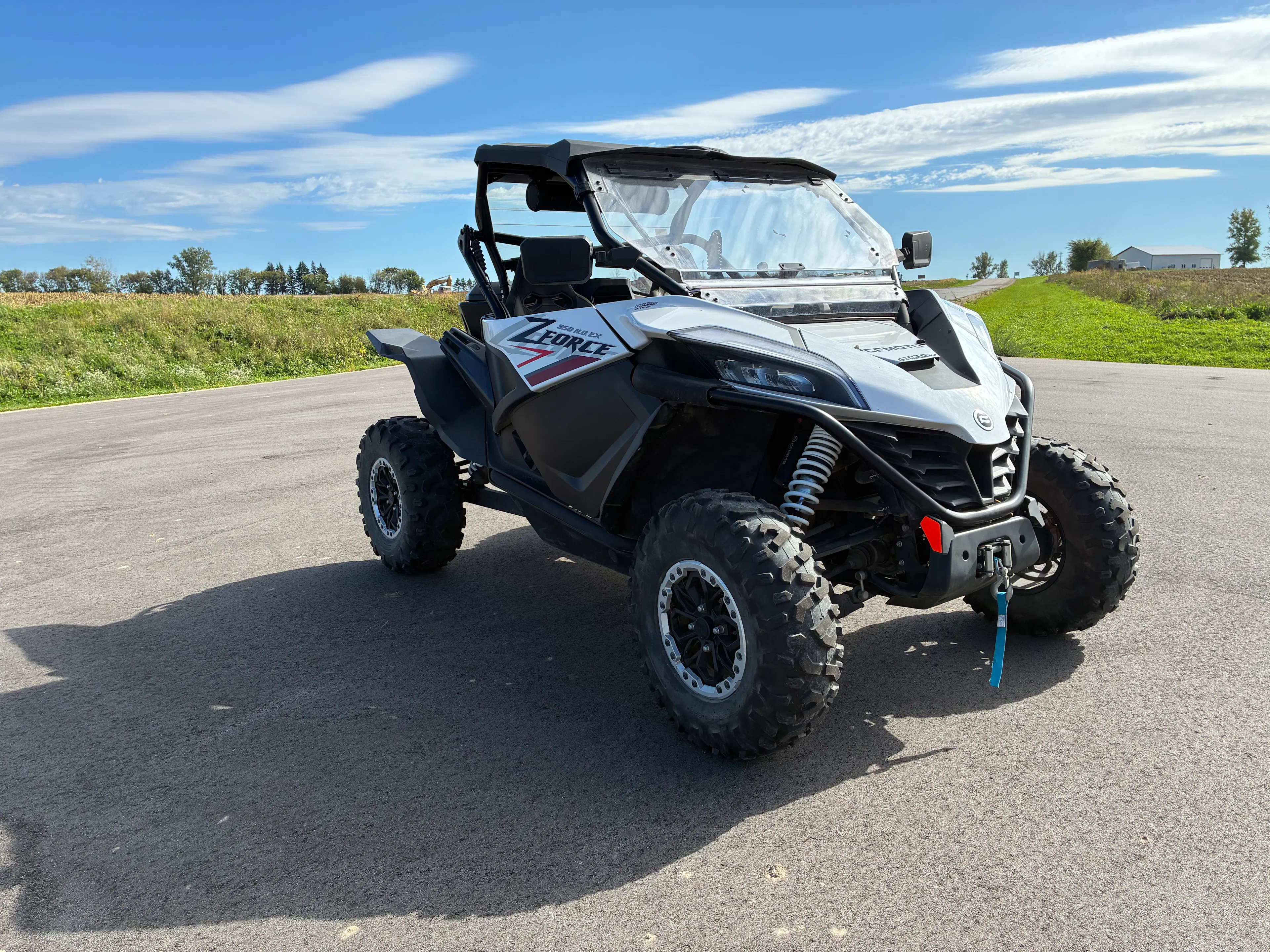 2022 CF Moto ZForce 950 HO passenger front 3/4