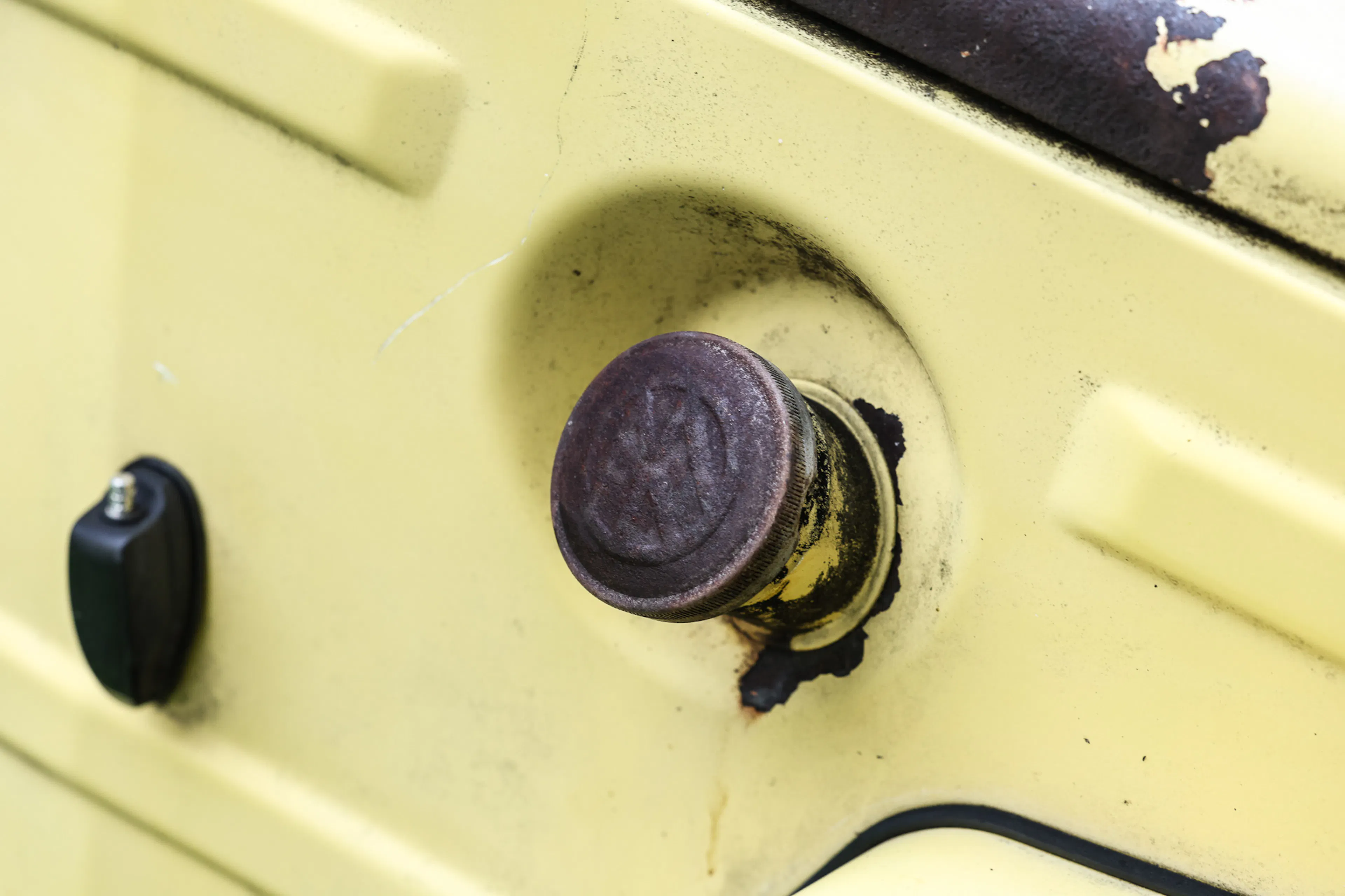 1973 Volkswagen Thing gas cap