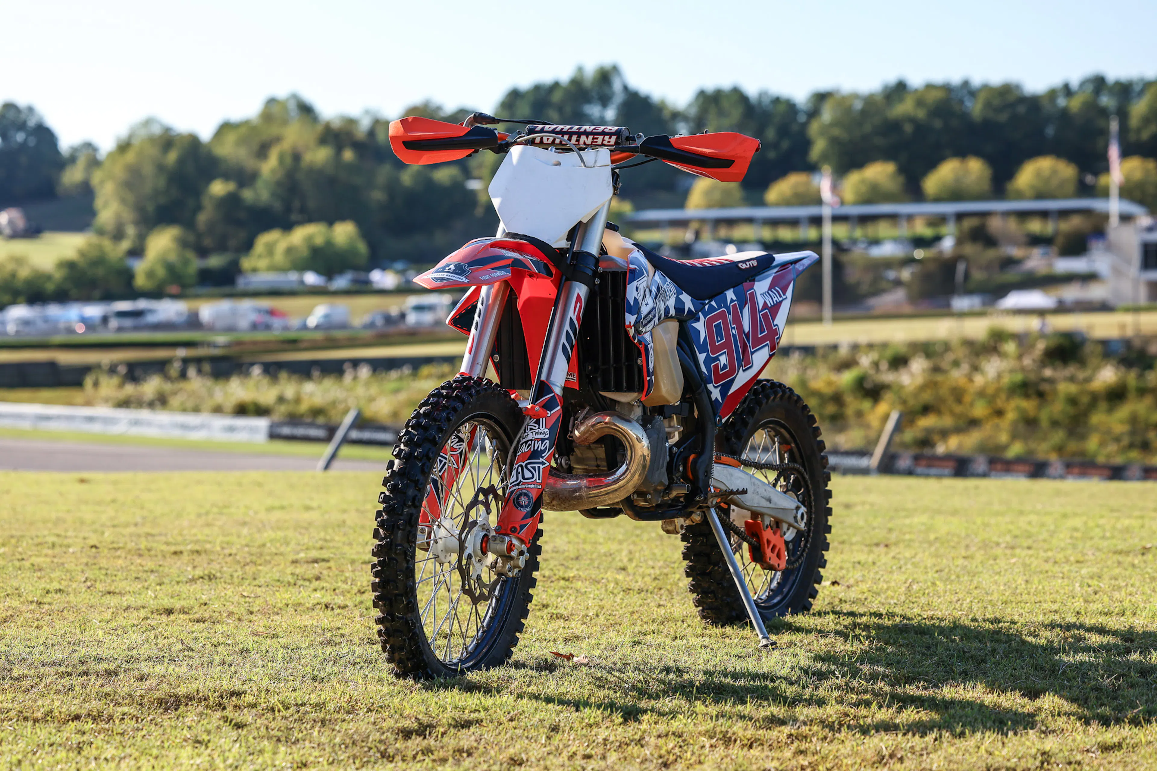 2020 KTM 300 XC-W TPI front 3/4 clutch side