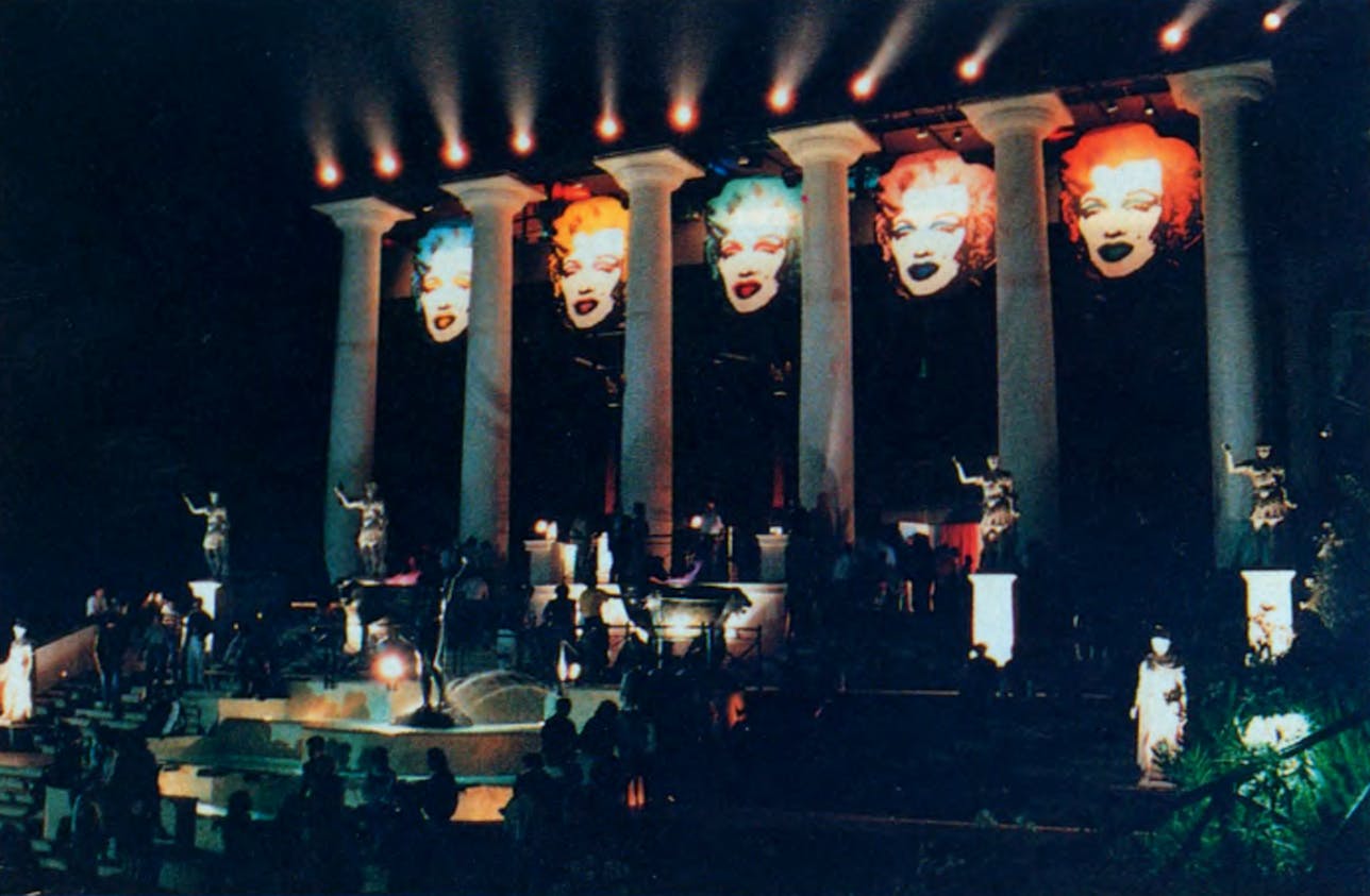 Baia Imperiale discoteca