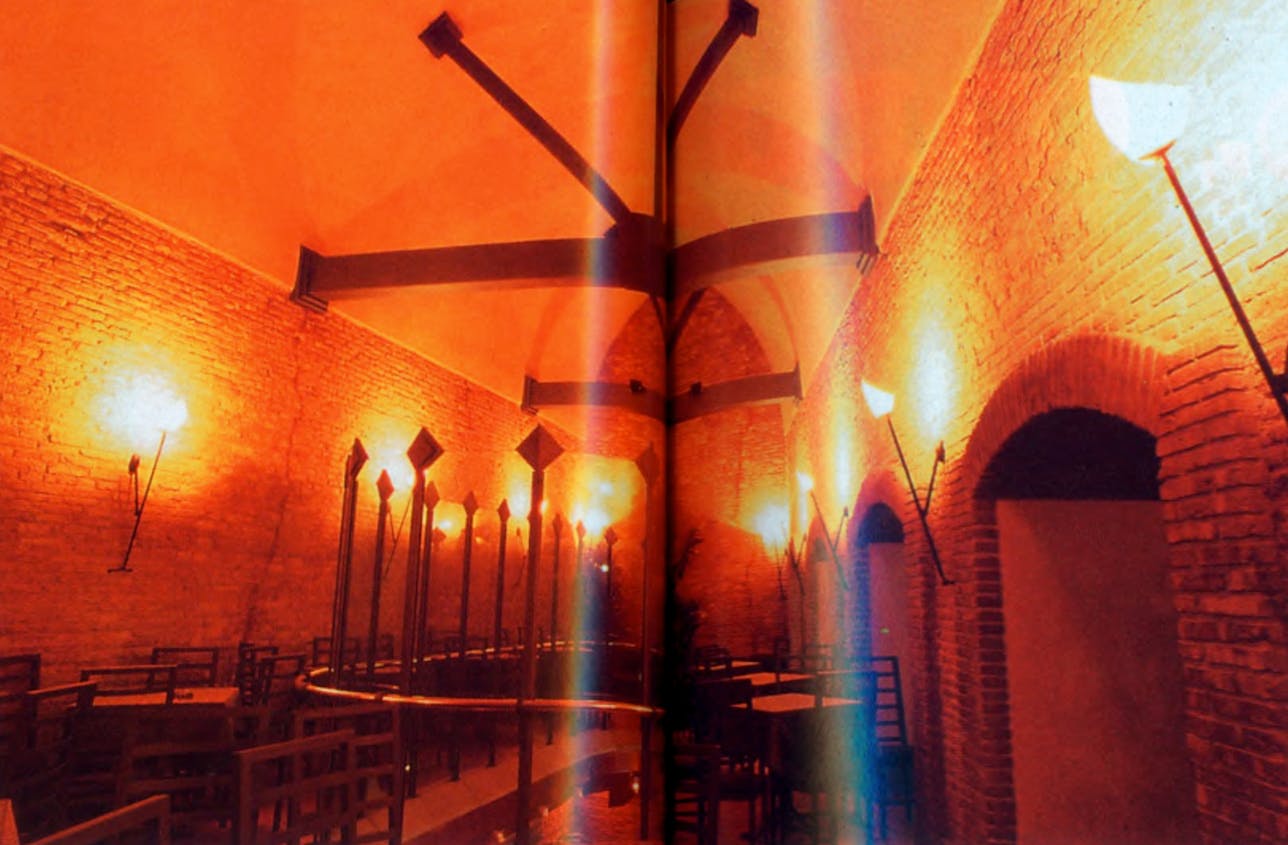 Zona conversazione Empire Catania