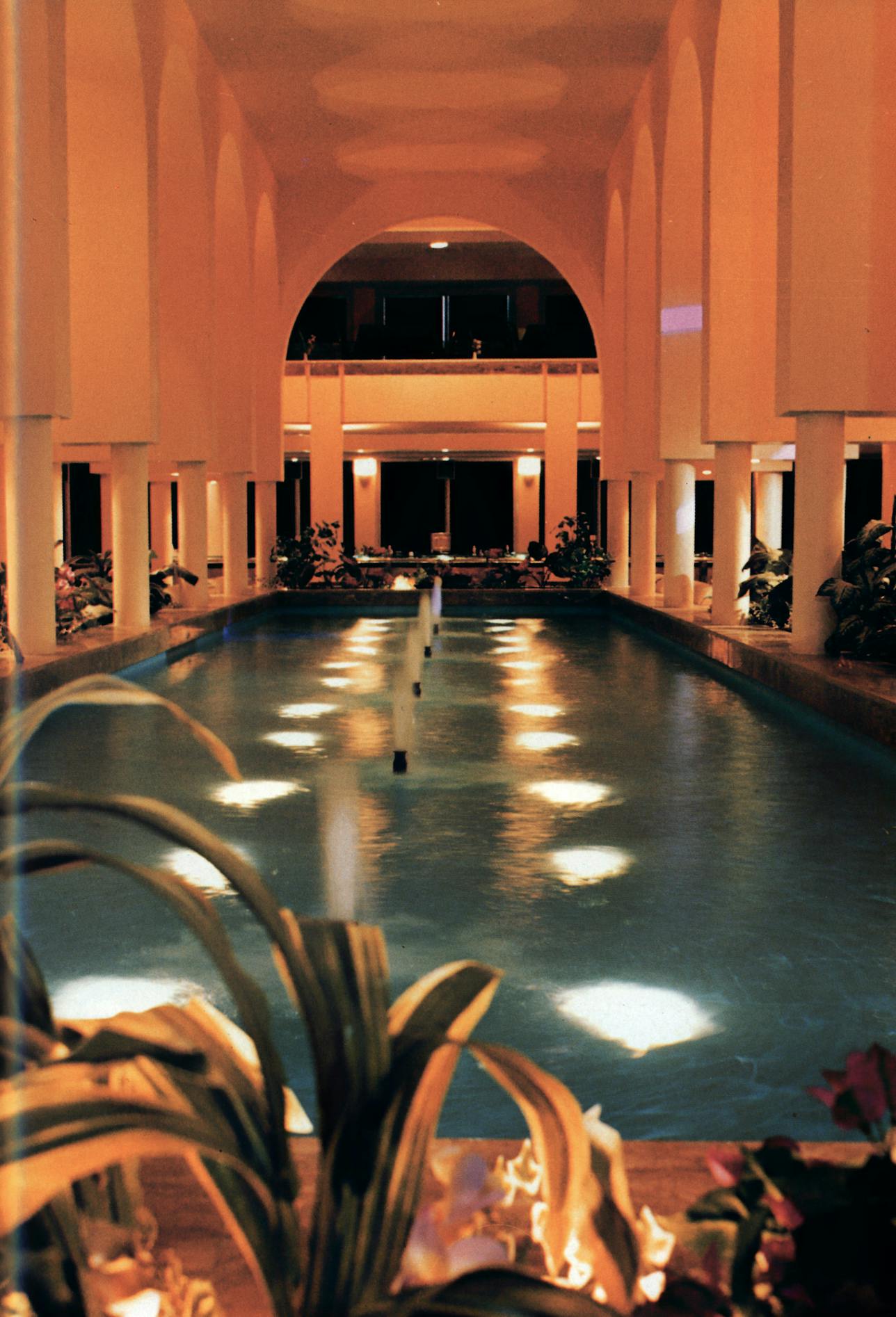 Piscina interna Arabesk