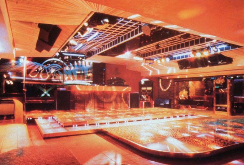 Discoteca Le Cave Serravalle Sesia Vercelli