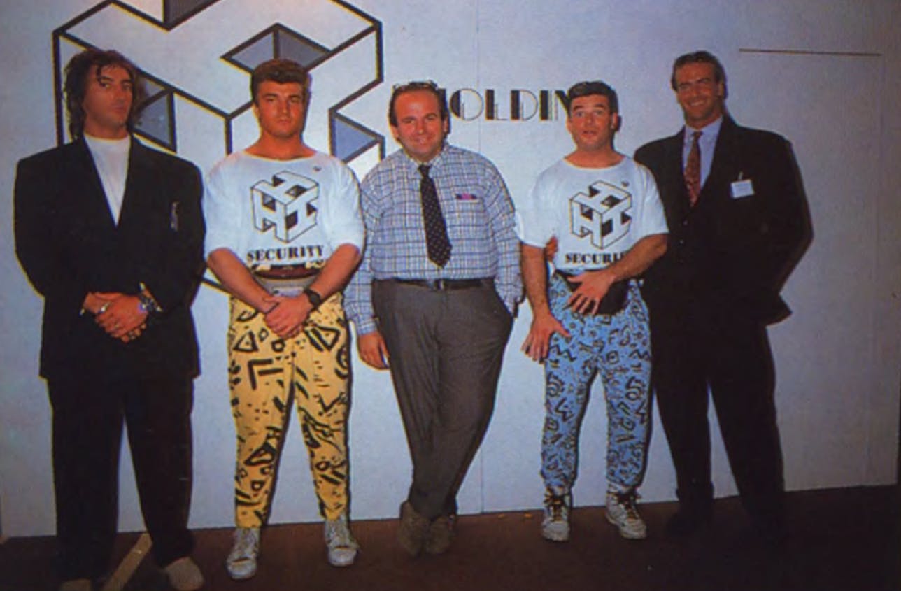 Holding Maurizio Balboni
