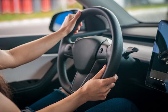 Prêt de volant jeune conducteur