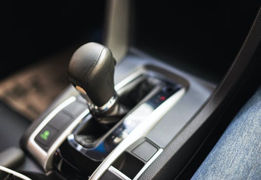 6 bonnes raisons de conduire sur Boîte automatique