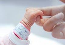 Déclarer une naissance pour actualiser le taux de prélèvement
