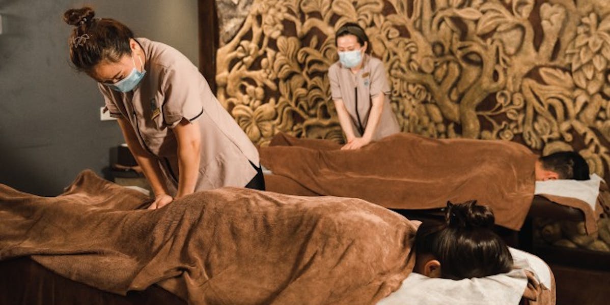 G Spa Couple Promotion