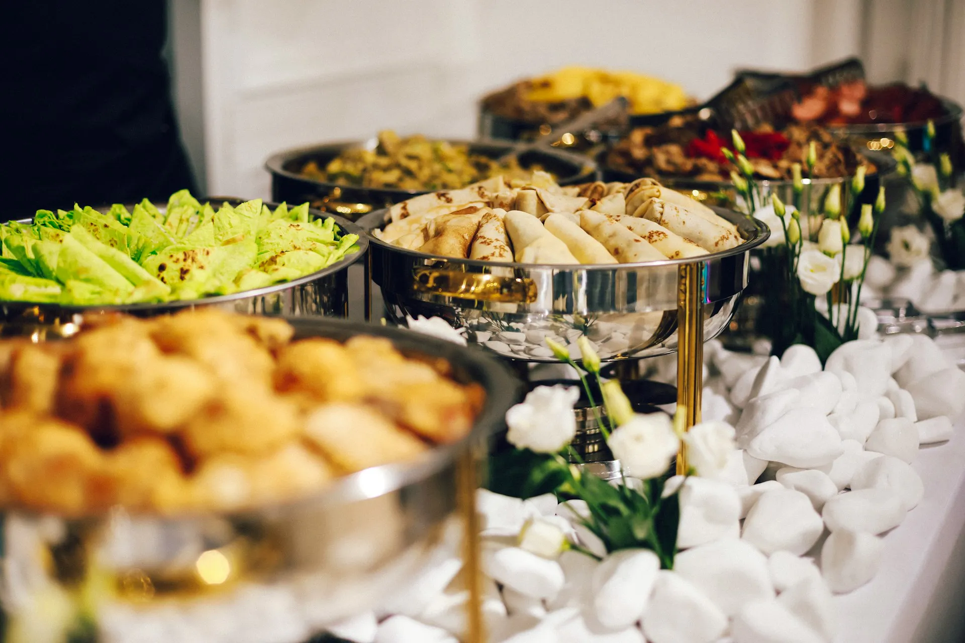 Best Halal Buffets in Singapore 2026: 1-for-1 Deals, Hotel Picks and Cheap Eats Under $50