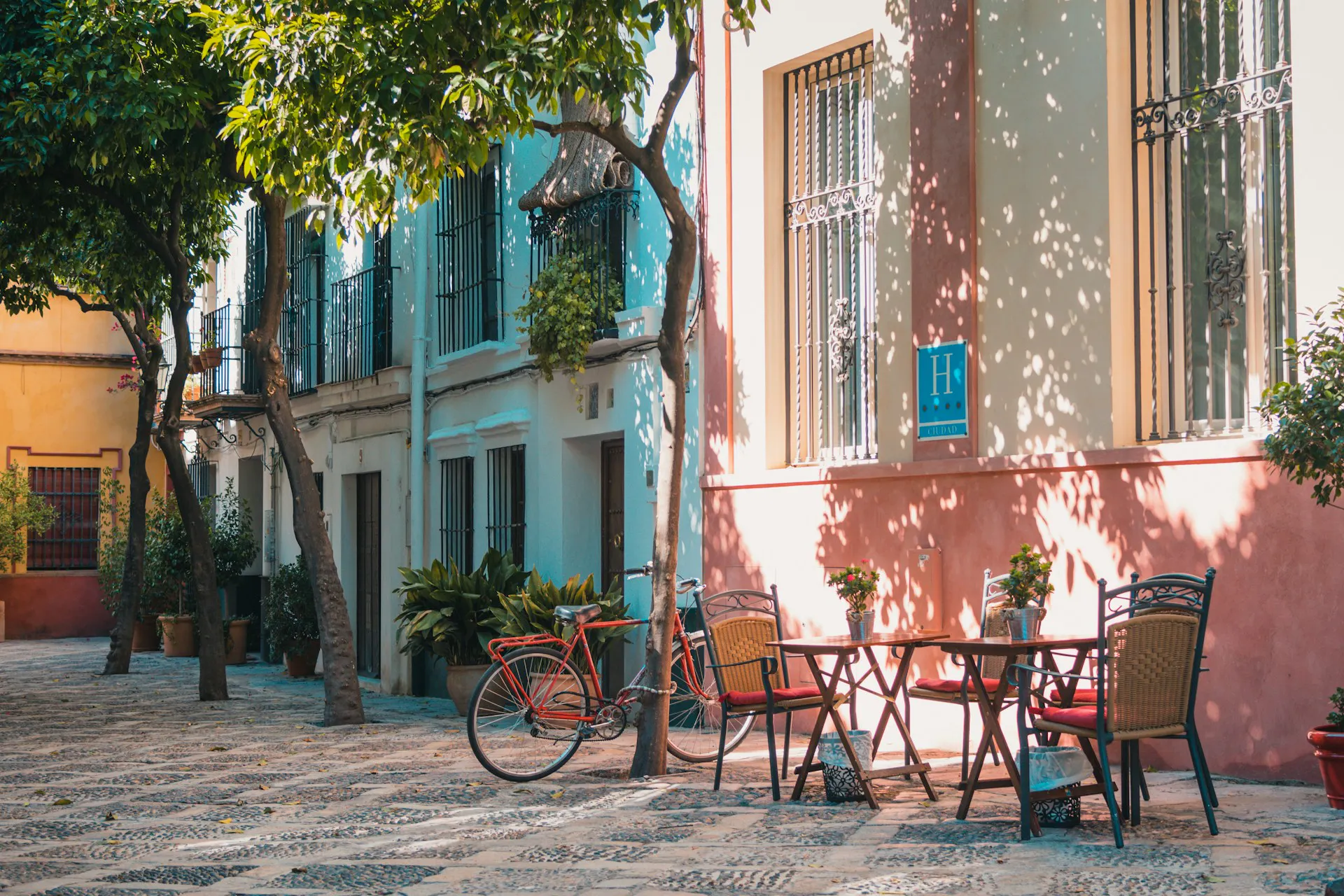How to Save Money on Every Overseas Trip from Singapore (2026 Guide)