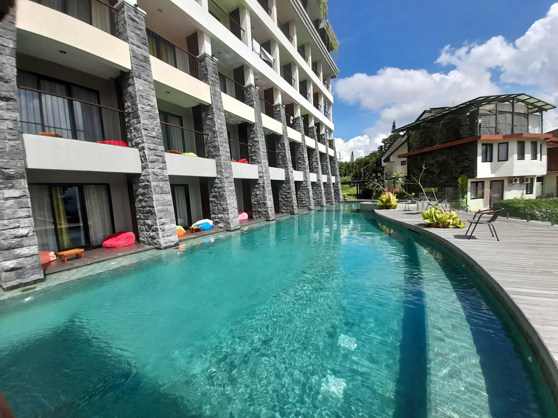Cheapest Staycation Deals in Singapore 2026: How to Book a Hotel Break for Less