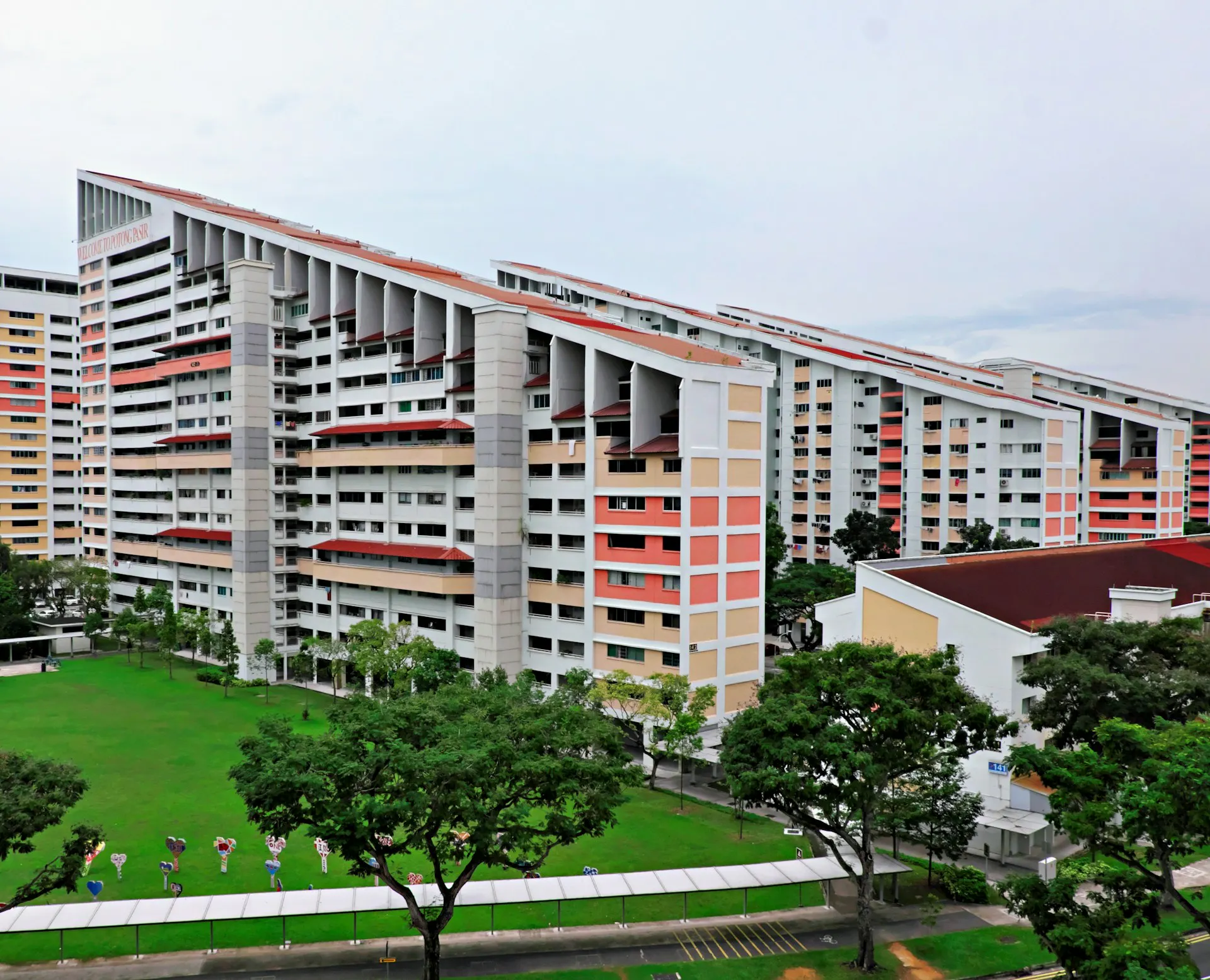 Buying Your First Home in Singapore 2026: The Complete Money Playbook (HDB or Bank Loan, BTO or Resale, CPF + Credit Card Stacks)