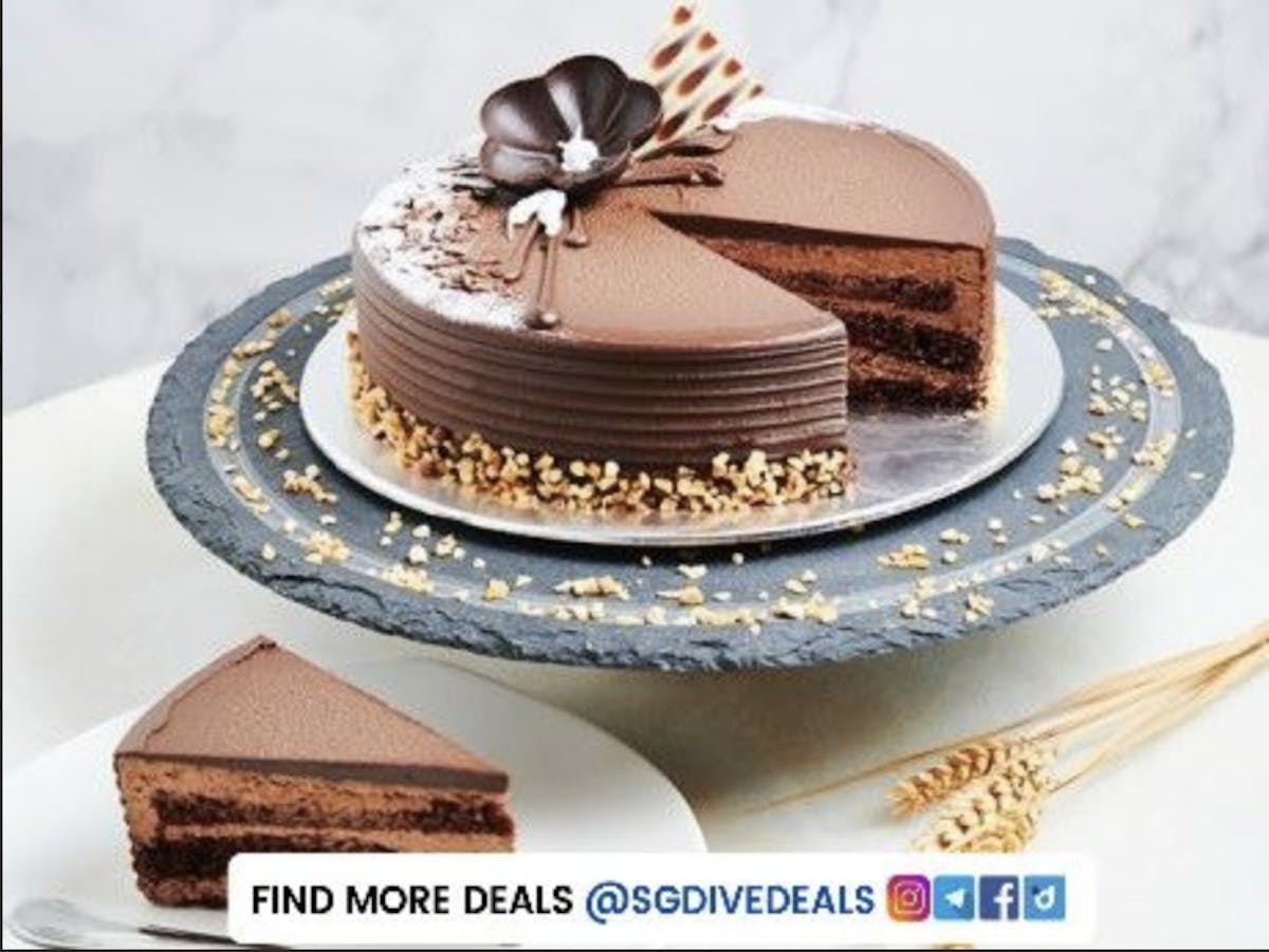 10% off cakes storewide