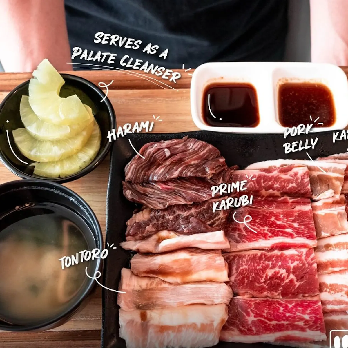 Japanese BBQ Hey! Yakiniku Pineapple King Set