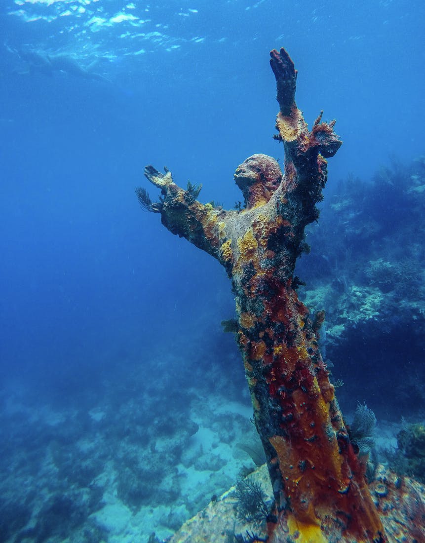 Statue of Christ of the Abyss