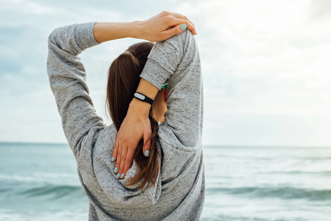 tricep/shoulder stretch