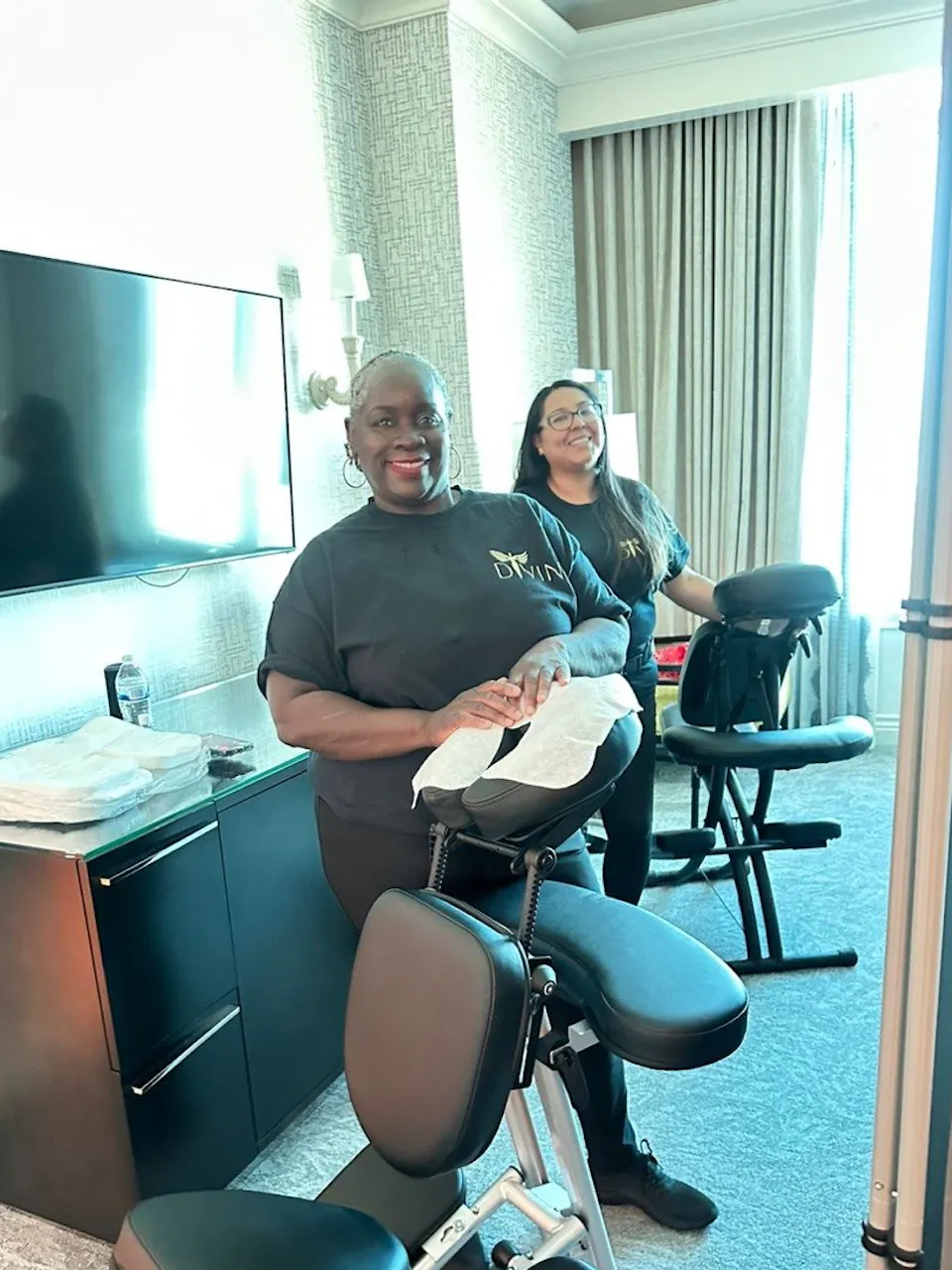 Desert Shores Las Vegas Gets a Proper Chair Massage Service and It Comes to You