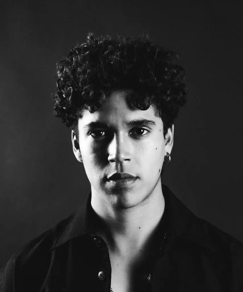 Retrato de Benny Emmanuel