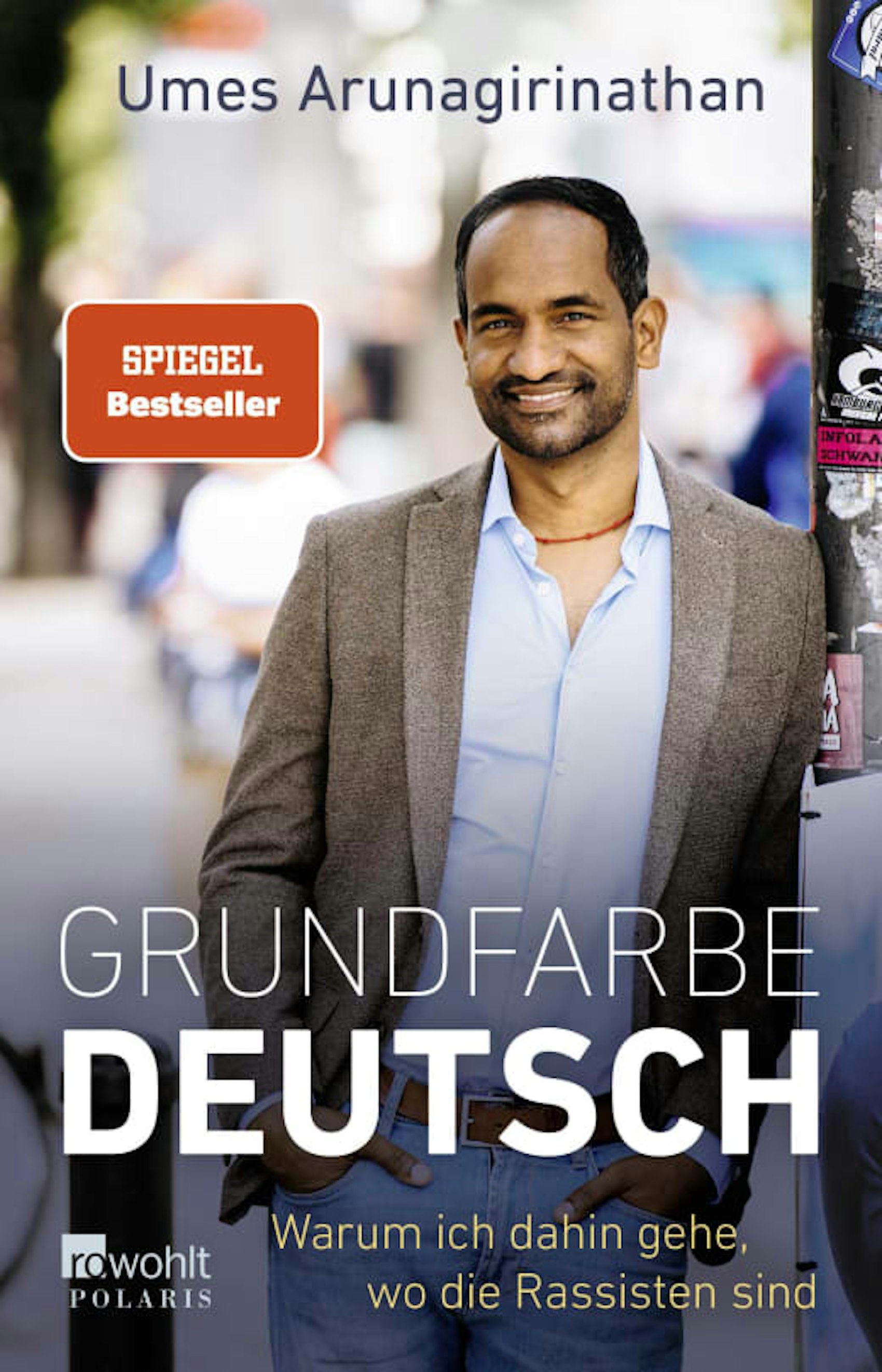 Dr. Umes ist Herzchirurg. In dem Buch "Grundfarbe Deutsch" geht es jedoch um das Thema Rassismus in Deutschland