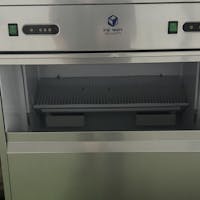 Doctor ice Zbl 60/30 קוביות