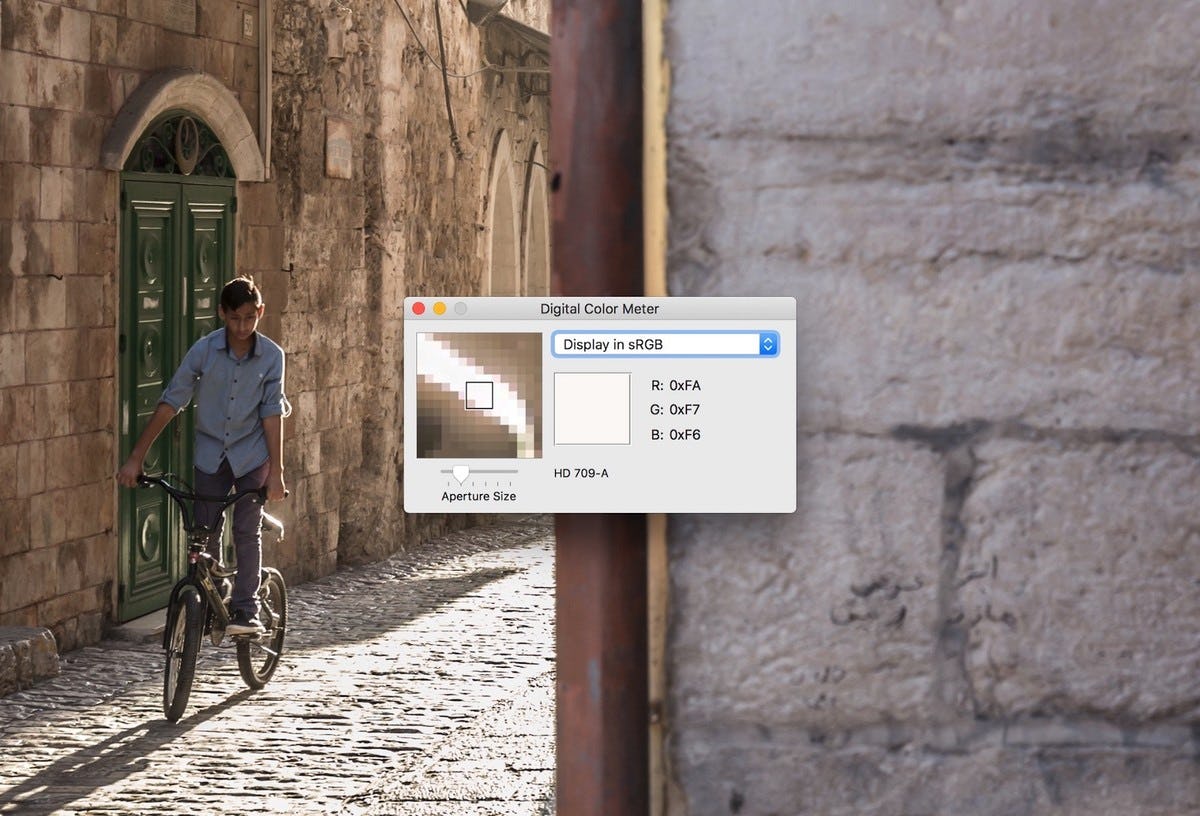 Screenshot of Digital Color Meter