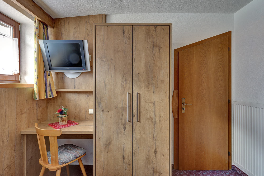 Stanza camera comfort del Gisserhof in Valle Aurina