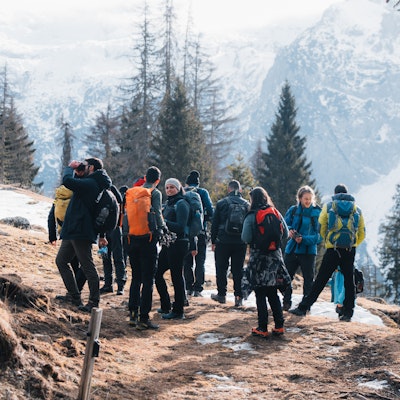 Gruppo Dolomiti da sogno in escursione a Malga Maraia nel Cadore