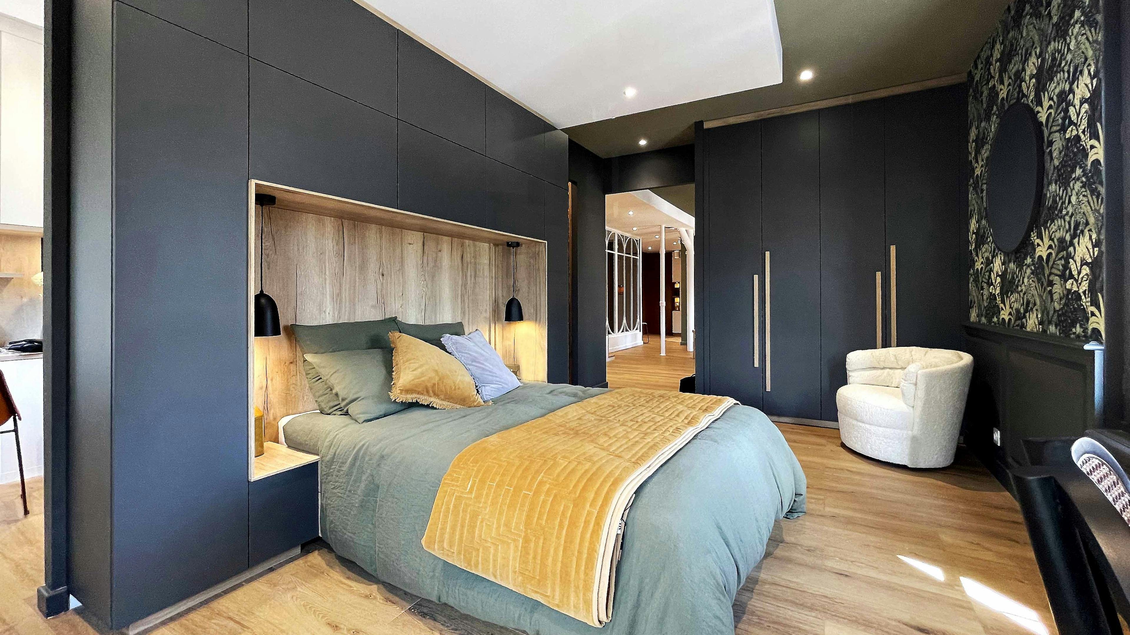 Chambre lit pont Gris carbone avec une niche en Halifax naturel
