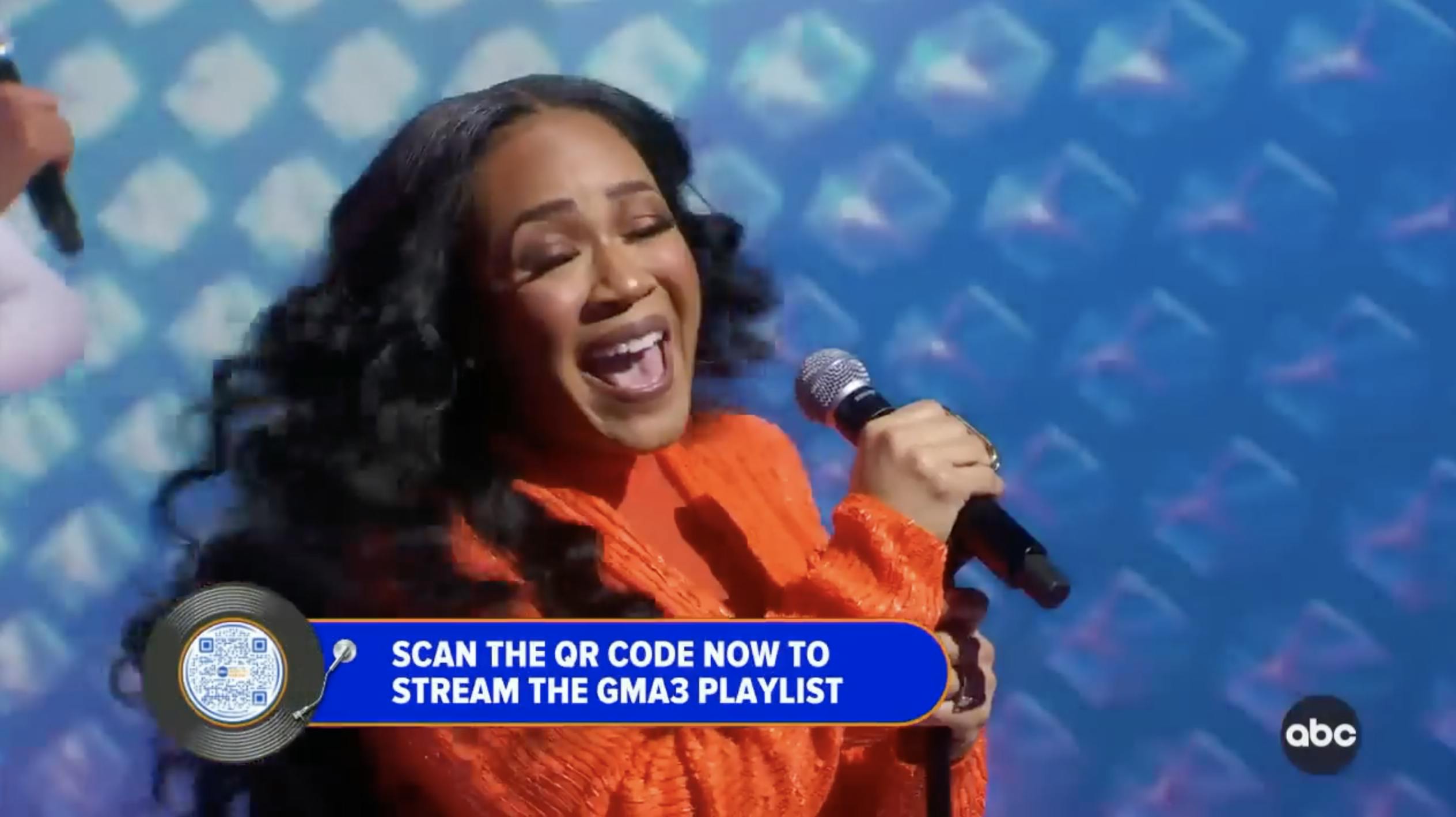 GOSPEL LIVE! Star Erica Campbell Wows Audiences On GMA!